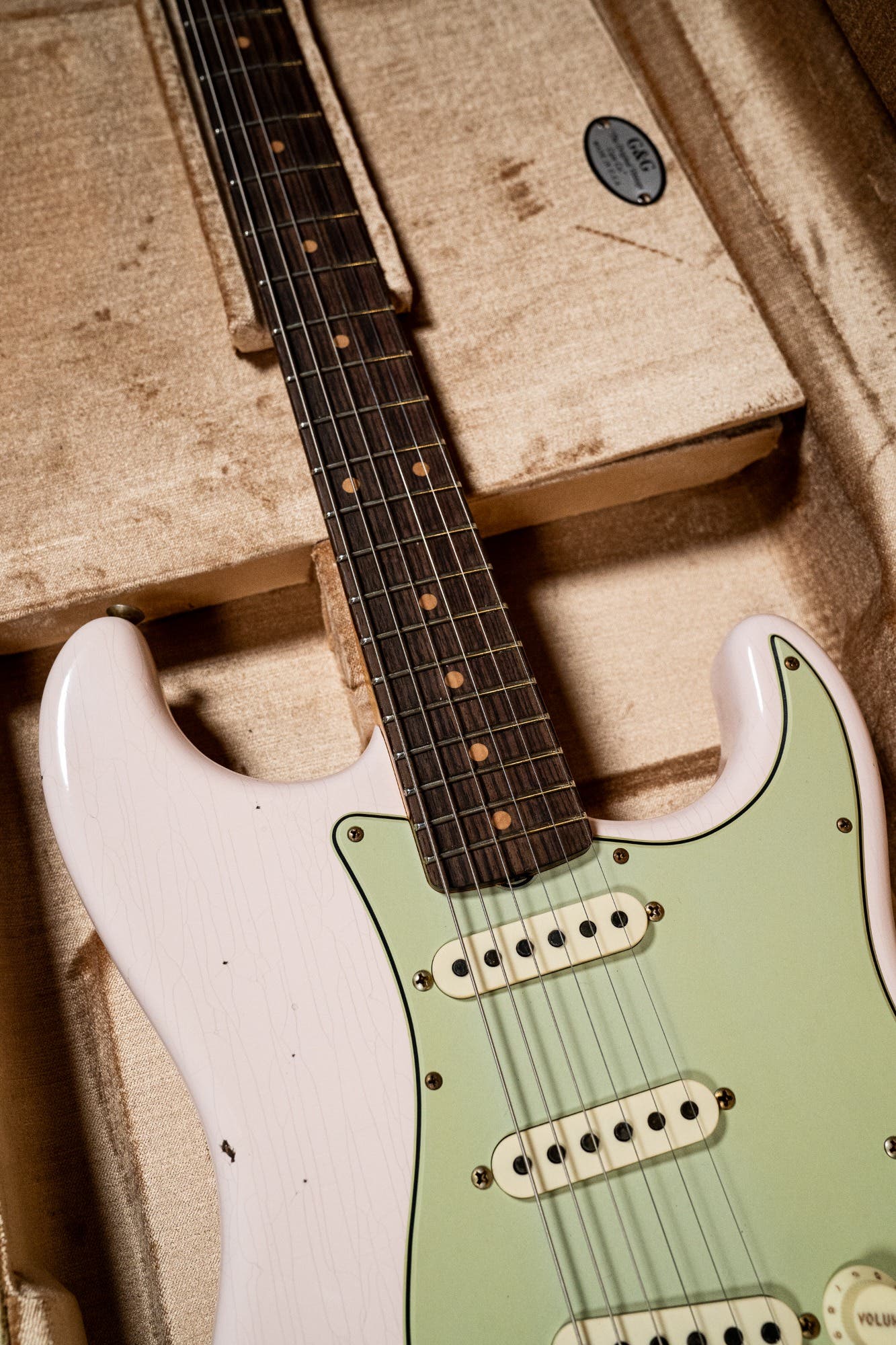 Fender Custom Shop '59 Stratocaster - Journeyman Relic - Super Faded Aged Shell Pink (#CS150402)