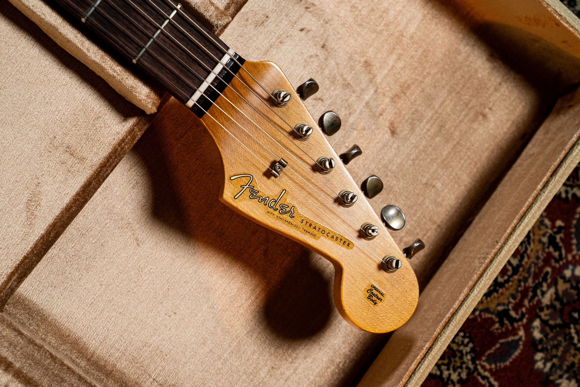 Fender Custom Shop '59 Stratocaster - Journeyman Relic - Super Faded Aged Shell Pink (#CS150402)