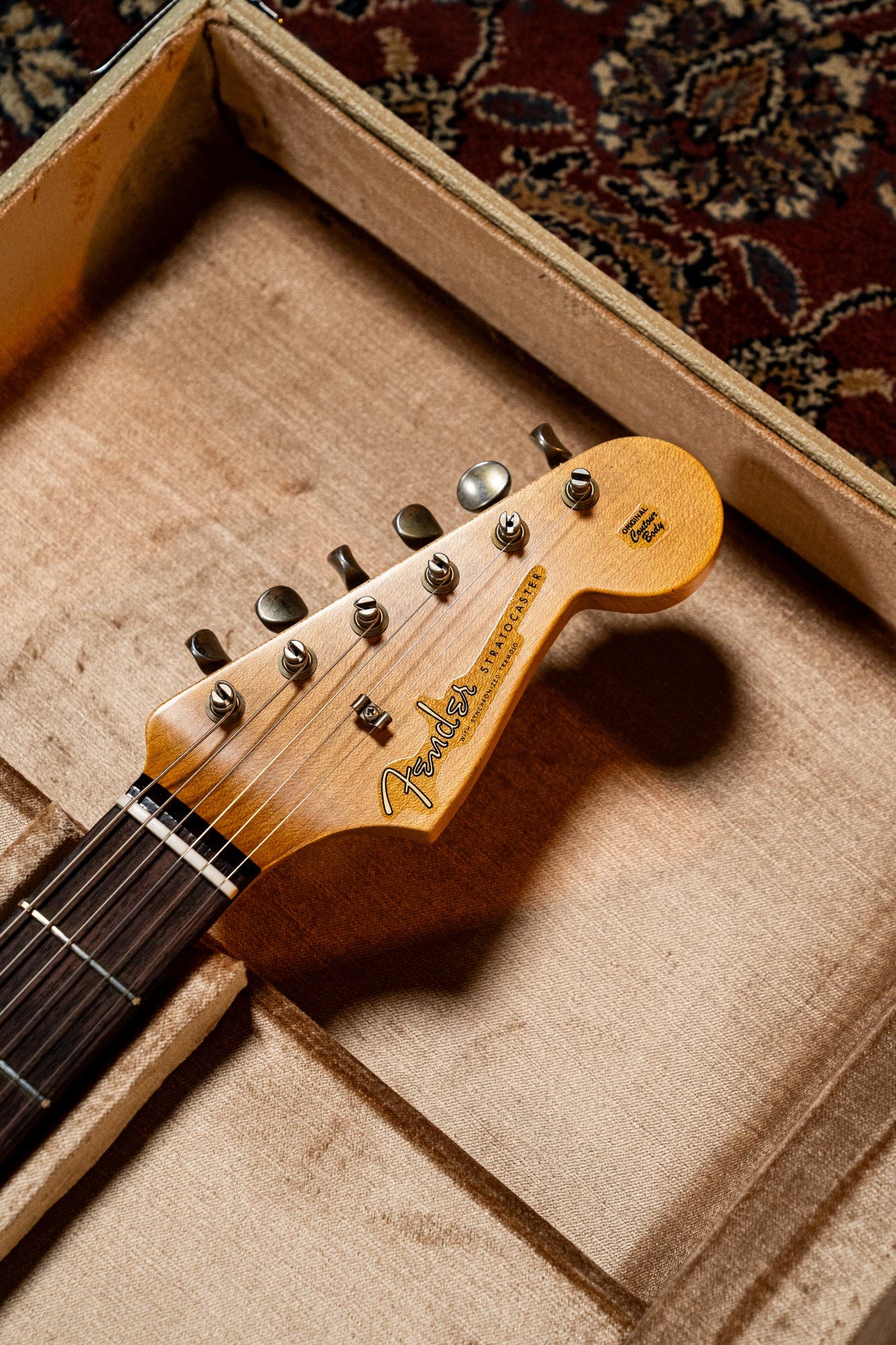 Fender Custom Shop '59 Stratocaster - Journeyman Relic - Super Faded Aged Shell Pink (#CS150402)