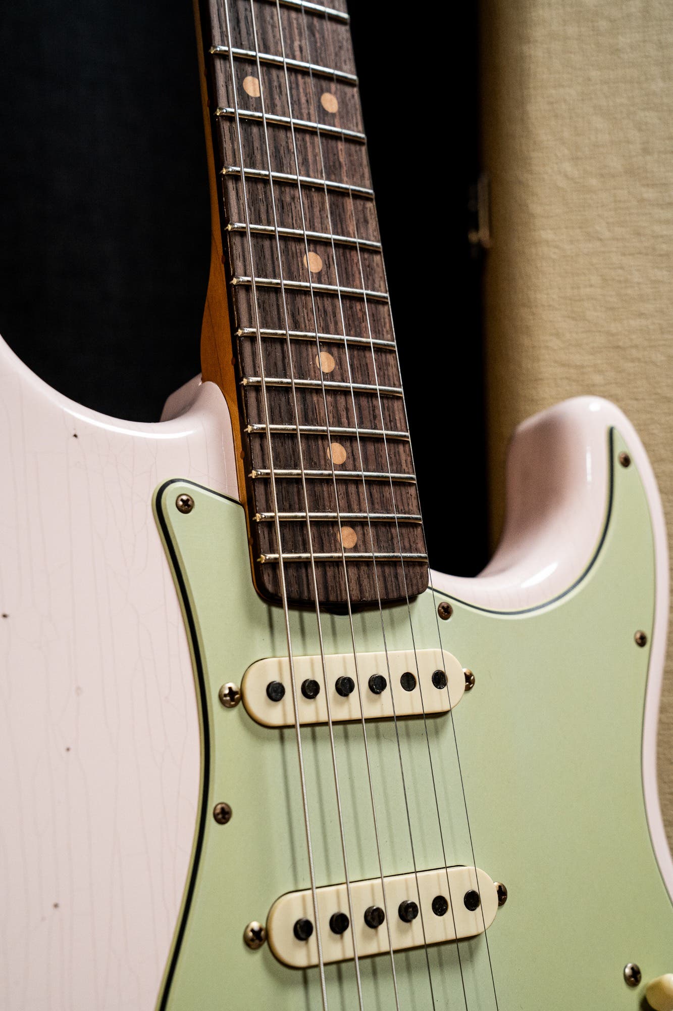 Fender Custom Shop '59 Stratocaster - Journeyman Relic - Super Faded Aged Shell Pink (#CS150402)
