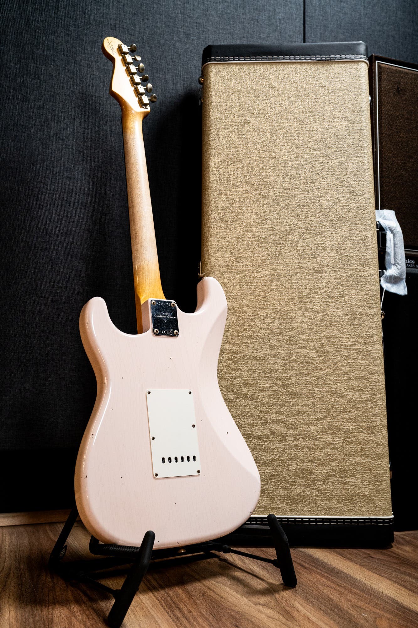 Fender Custom Shop '59 Stratocaster - Journeyman Relic - Super Faded Aged Shell Pink (#CS150402)