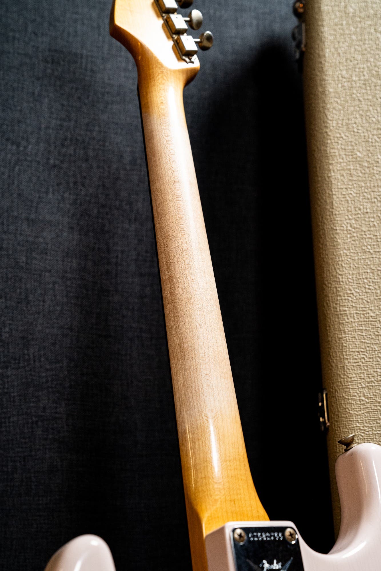 Fender Custom Shop '59 Stratocaster - Journeyman Relic - Super Faded Aged Shell Pink (#CS150402)