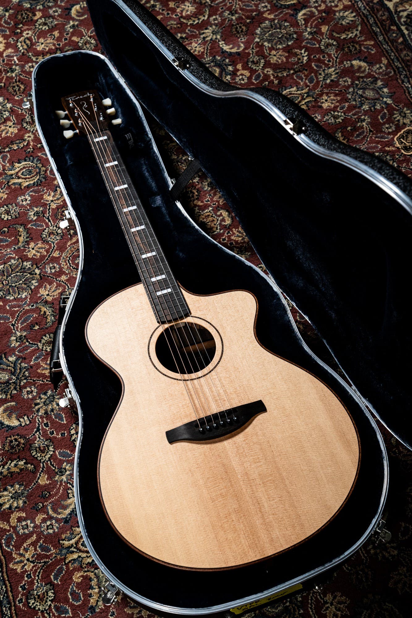 Fenech Guitars VTH Pro GA Acoustic Electric Guitar w/Case - AAA Sitka Spruce + Rosewood