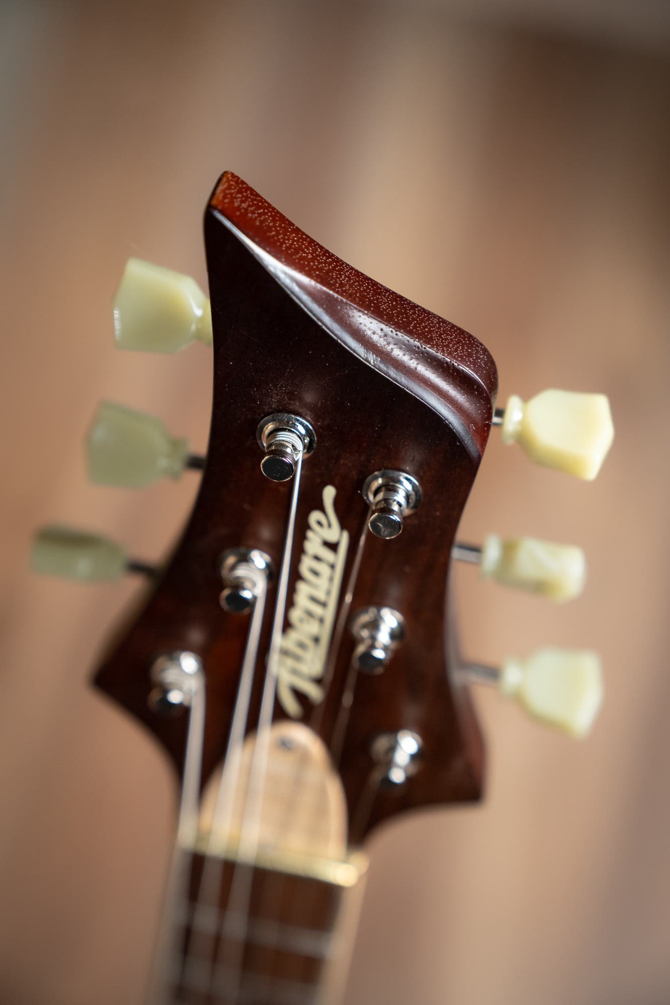 Fibenare Montreux Rahan - Tobacco Burst / Flame Maple Top