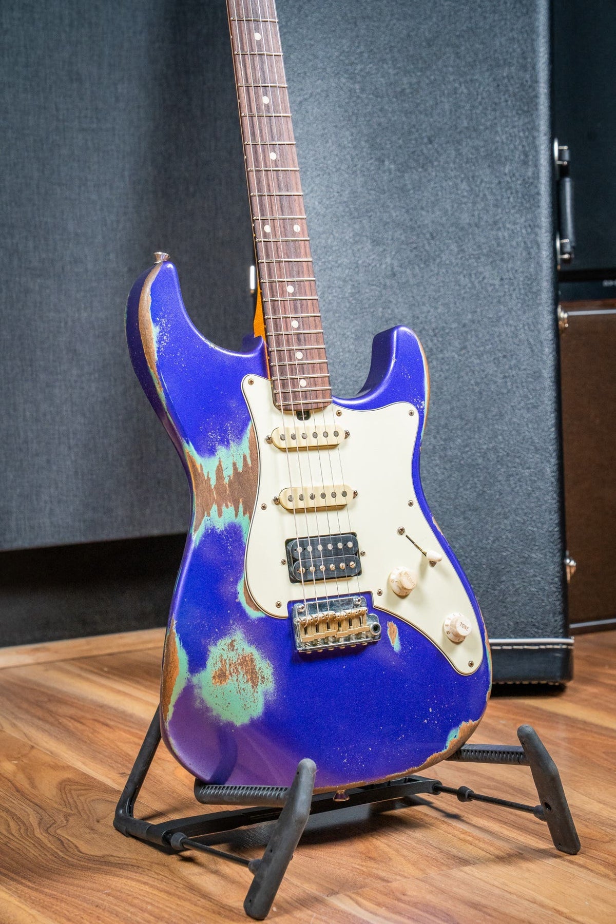 Friedman Vintage S HSS - Rosewood FB - Nitro Heavy Aged Purple Metallic Over Sage Green