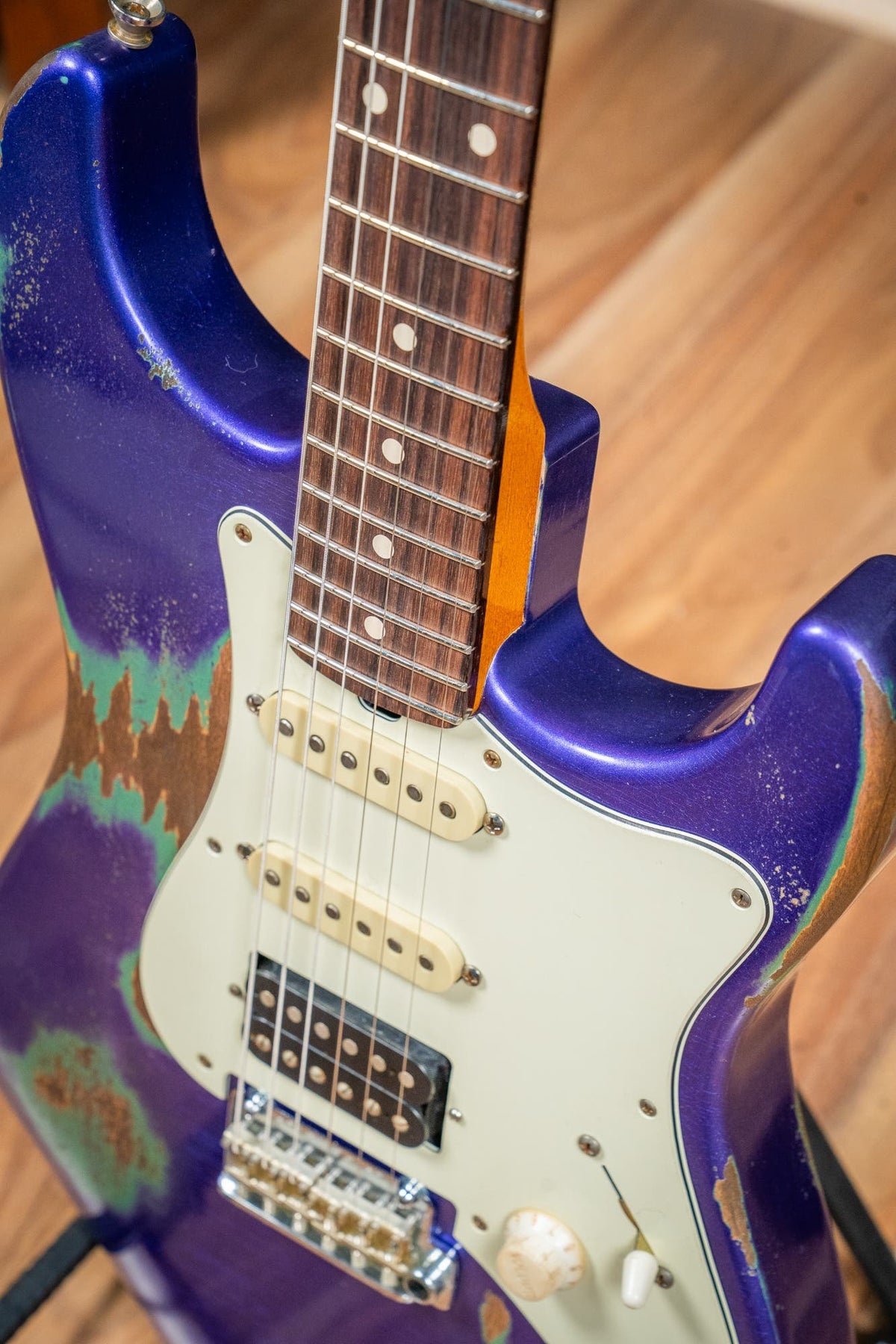 Friedman Vintage S HSS - Rosewood FB - Nitro Heavy Aged Purple Metallic Over Sage Green