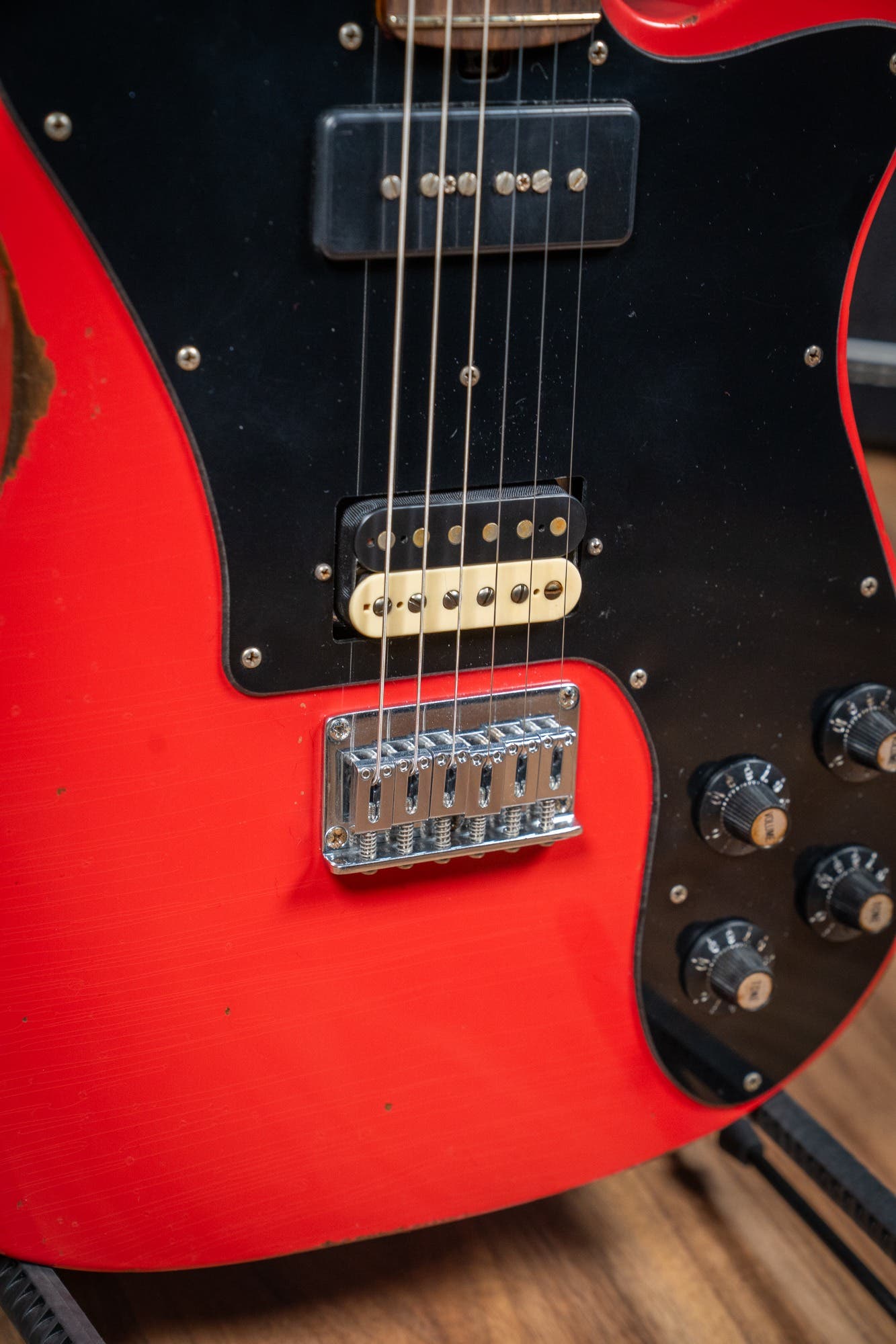 Friedman Vintage T - Rosewood FB - Nitro Fiesta Red Medium Aged (Classic 90 / HB Pickups)