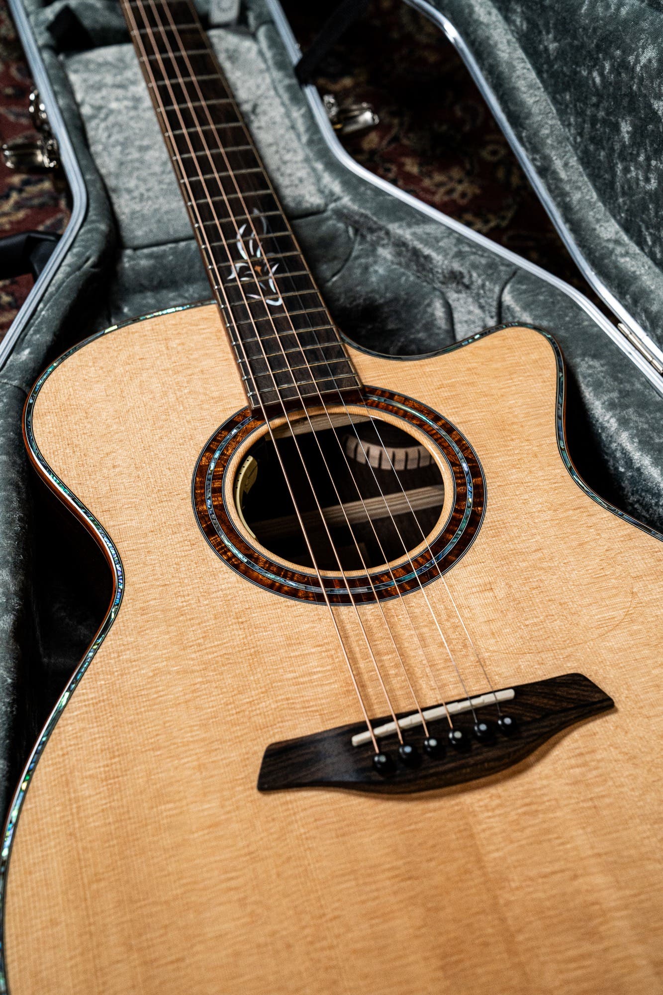 Furch Guitars RED SR Orchestral Cutaway Guitar w/LR Baggs Anthem + Case