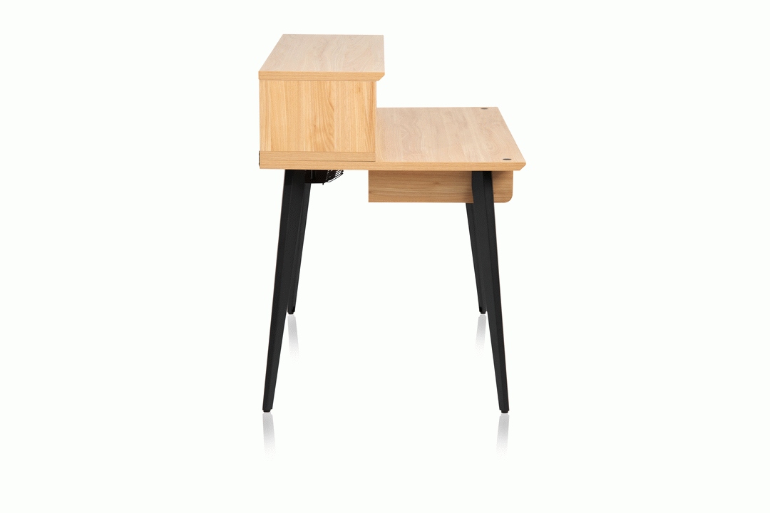 Gator Elite Series Furniture Studio Desk - Maple