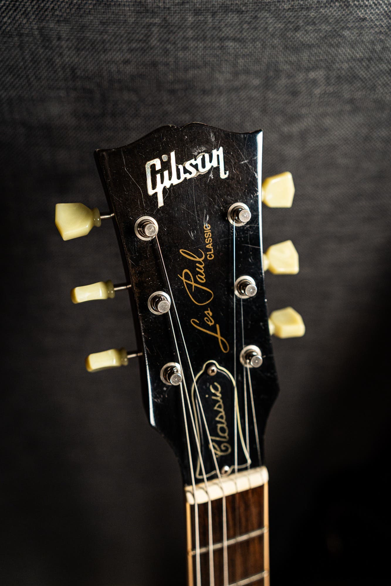 Gibson 2005 Les Paul Classic w/Case - Wine Red - Pre-Owned