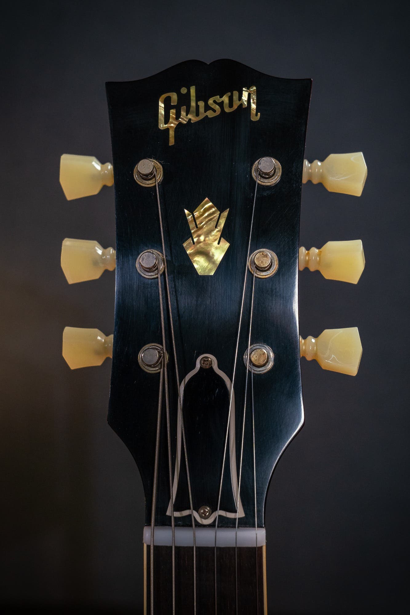 Gibson '61 ES-335 Reissue w/Case - VOS 60s Cherry