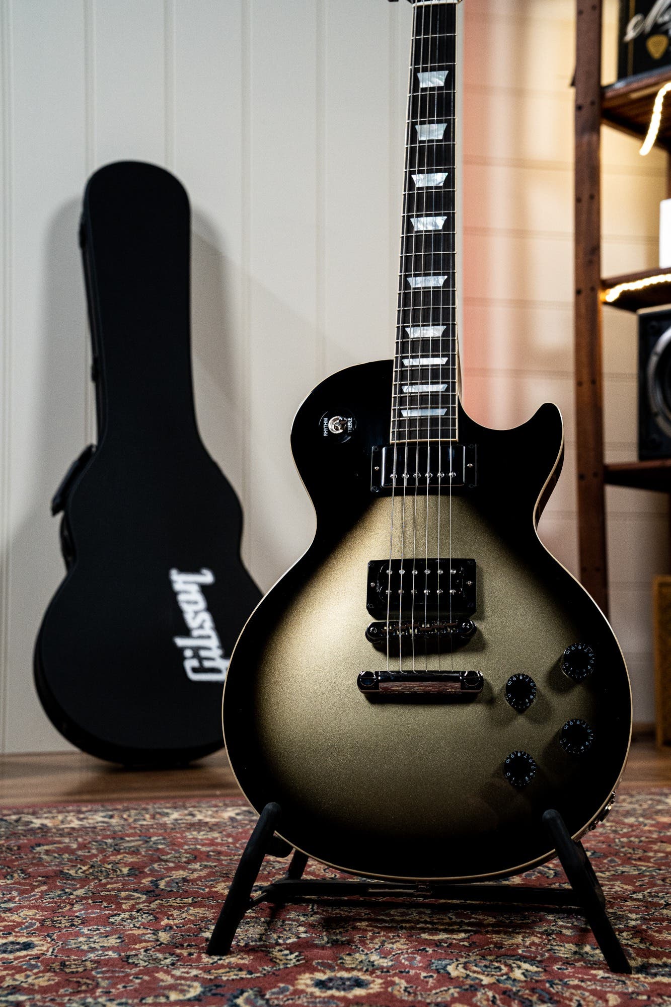 Gibson Adam Jones Les Paul Standard w/Case -  Antique Silverburst