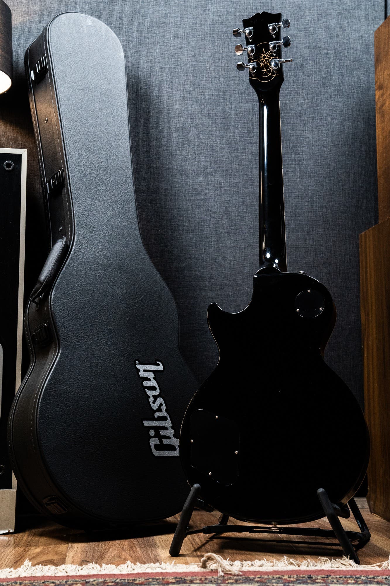 Gibson Adam Jones Les Paul Standard w/Case -  Antique Silverburst