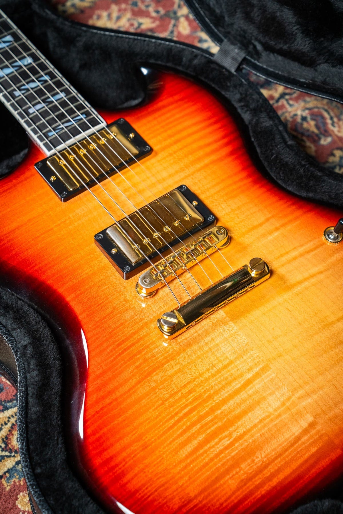 Gibson SG Supreme w/Case - Fireburst - Pre-Owned