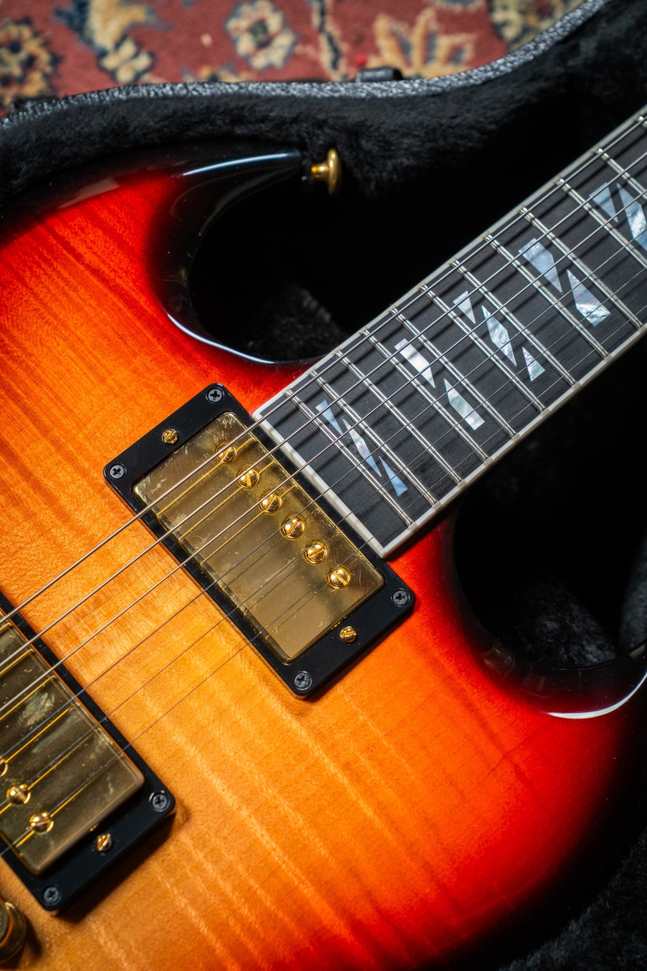 Gibson SG Supreme w/Case - Fireburst - Pre-Owned