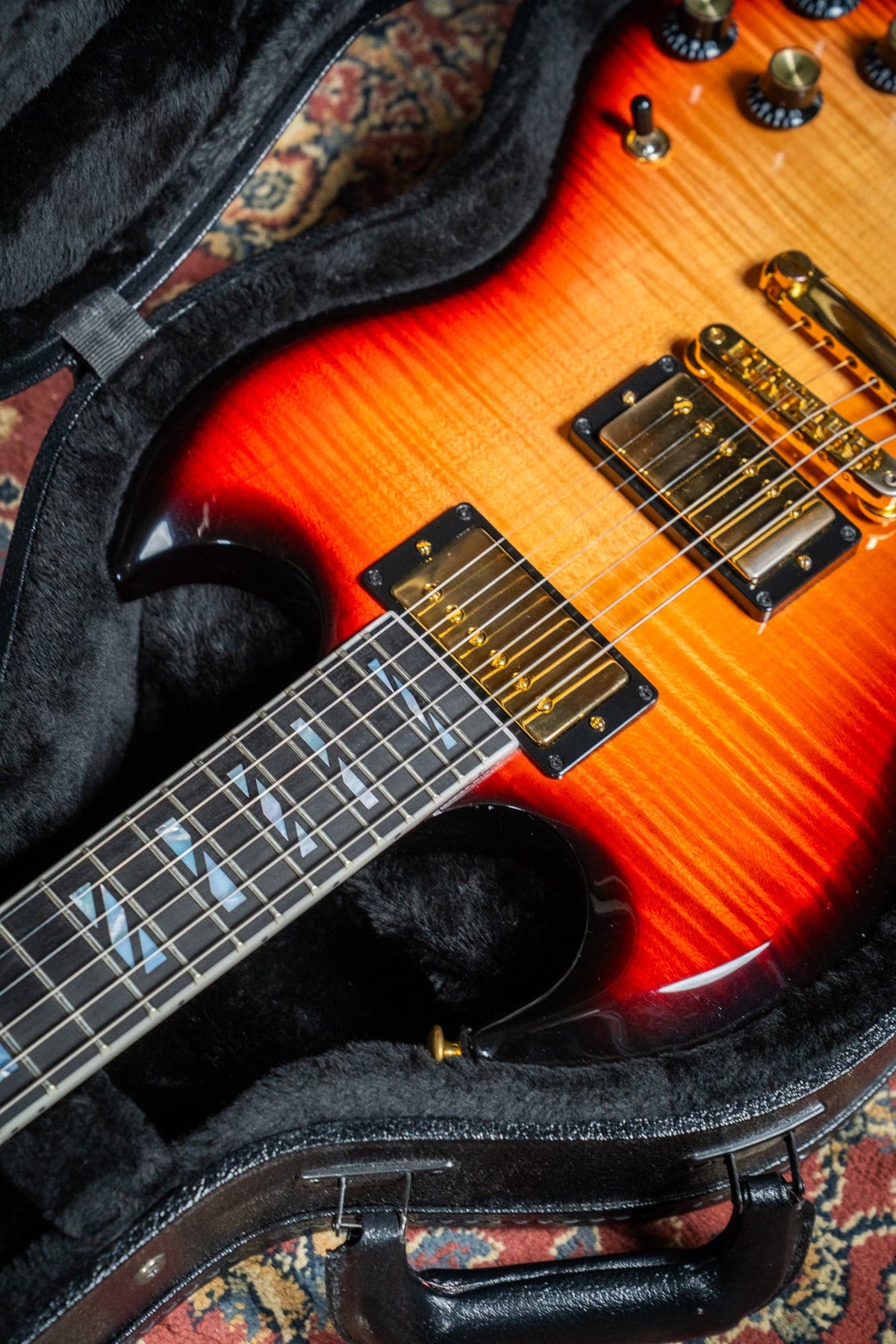 Gibson SG Supreme w/Case - Fireburst - Pre-Owned