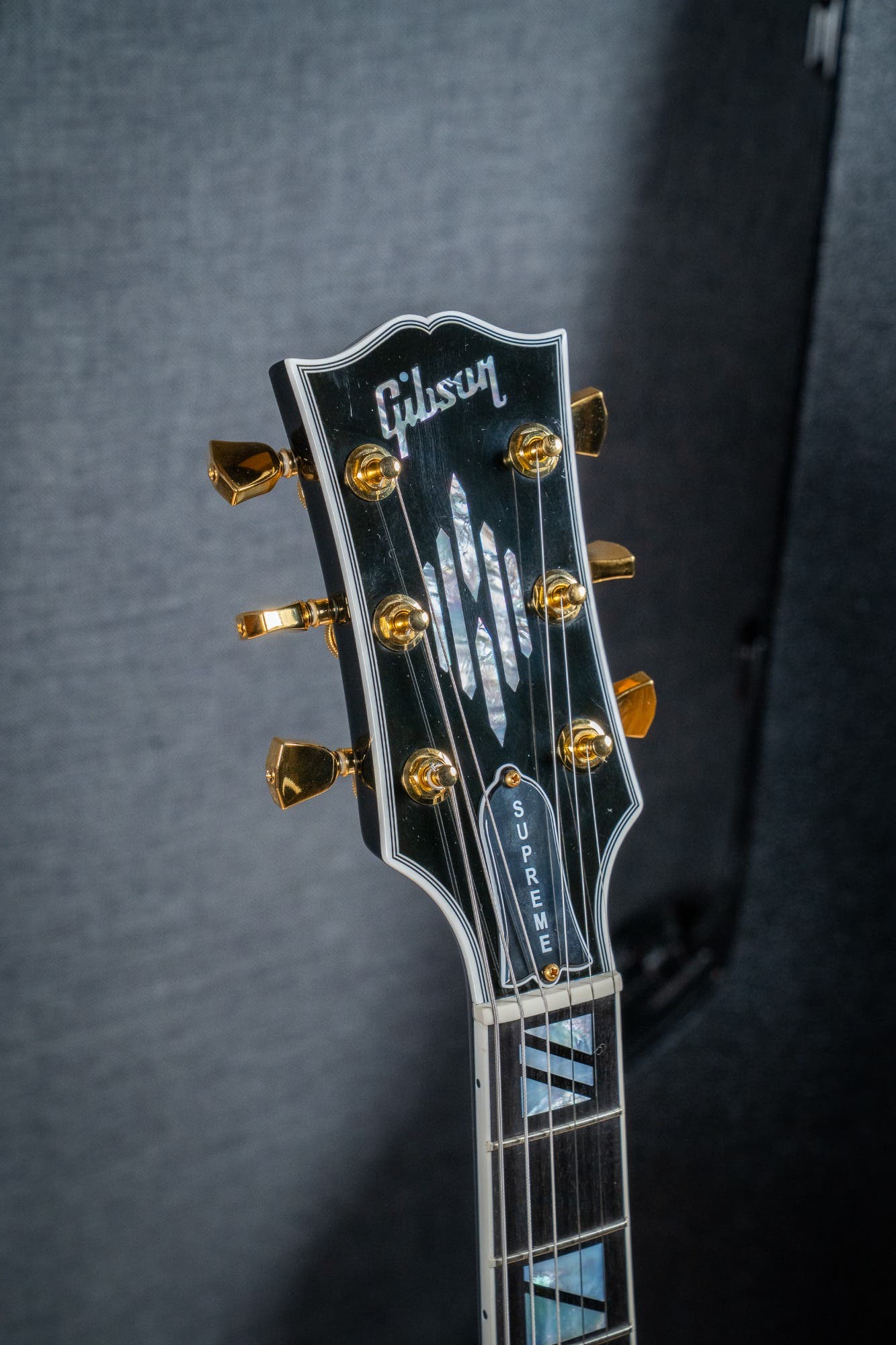 Gibson SG Supreme w/Case - Fireburst - Pre-Owned