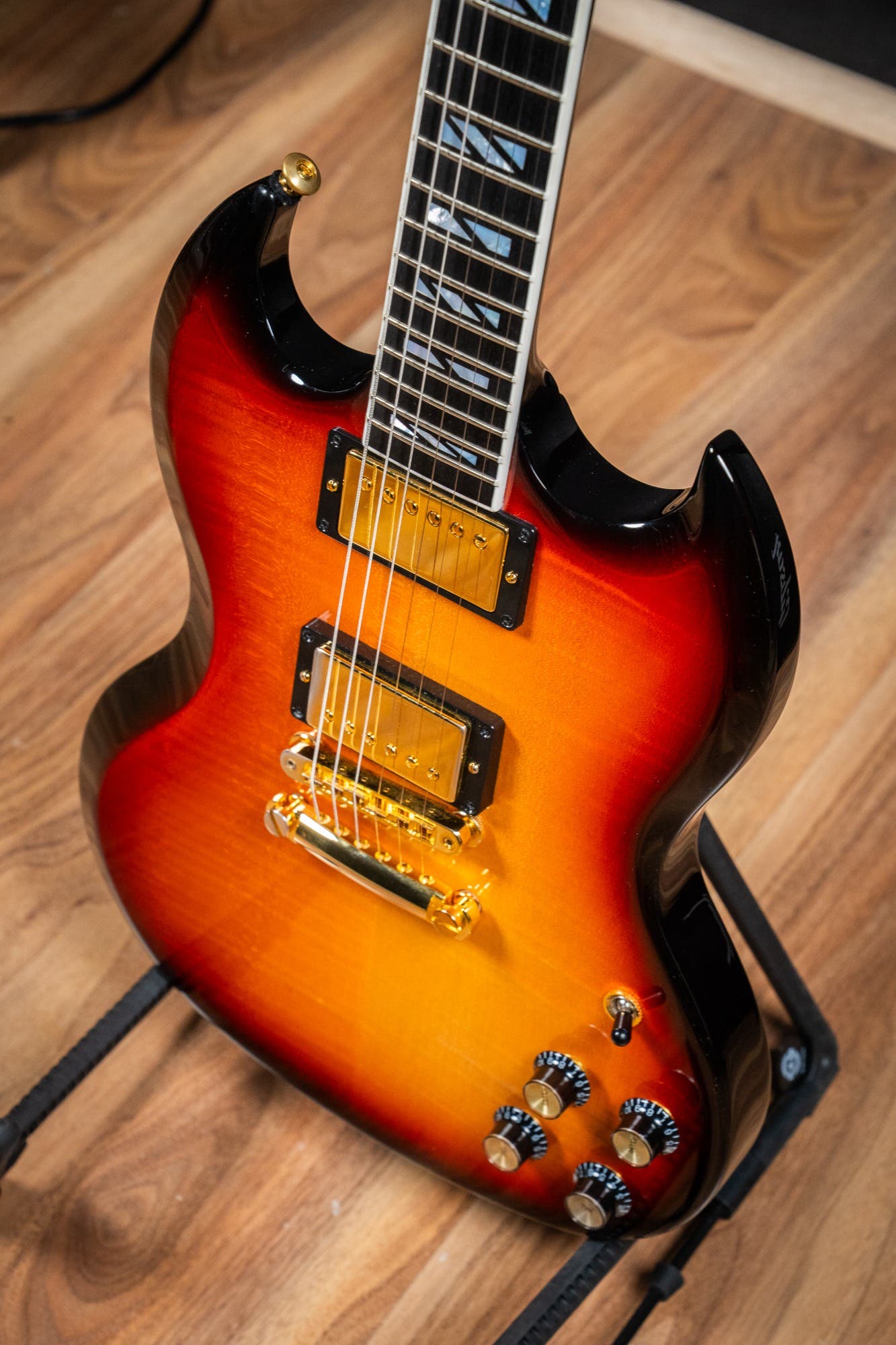 Gibson SG Supreme w/Case - Fireburst - Pre-Owned