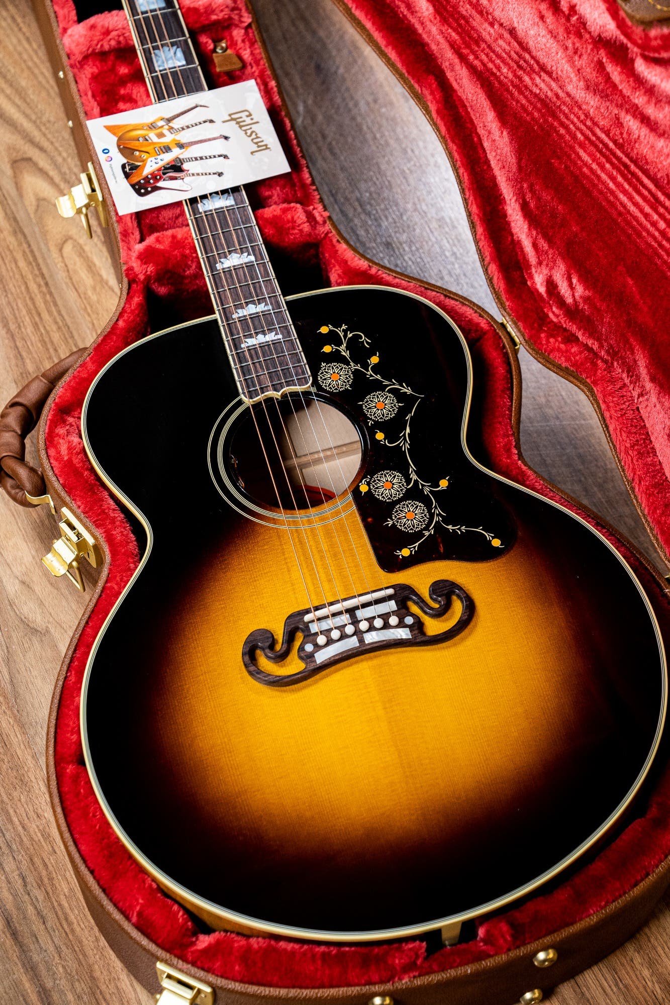 Gibson SJ-200 Original Acoustic Guitar w/Case - Vintage Sunburst