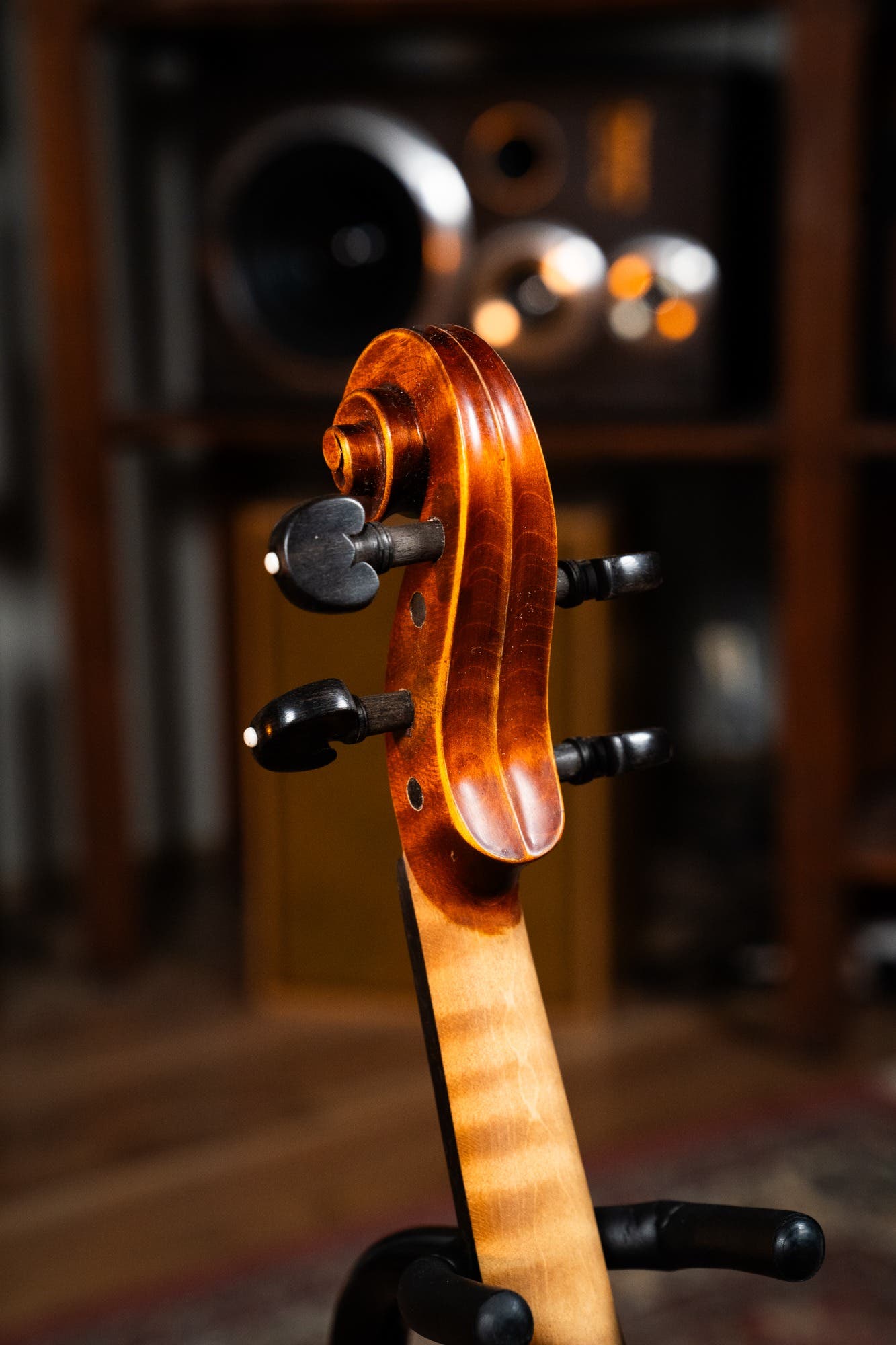 GLIGA 4/4 VASILE  SUPERIOR ITALY 1PC BACK PROFESSIONAL SETUP W/OPAL GOLD STRINGS (VIOLIN ONLY)