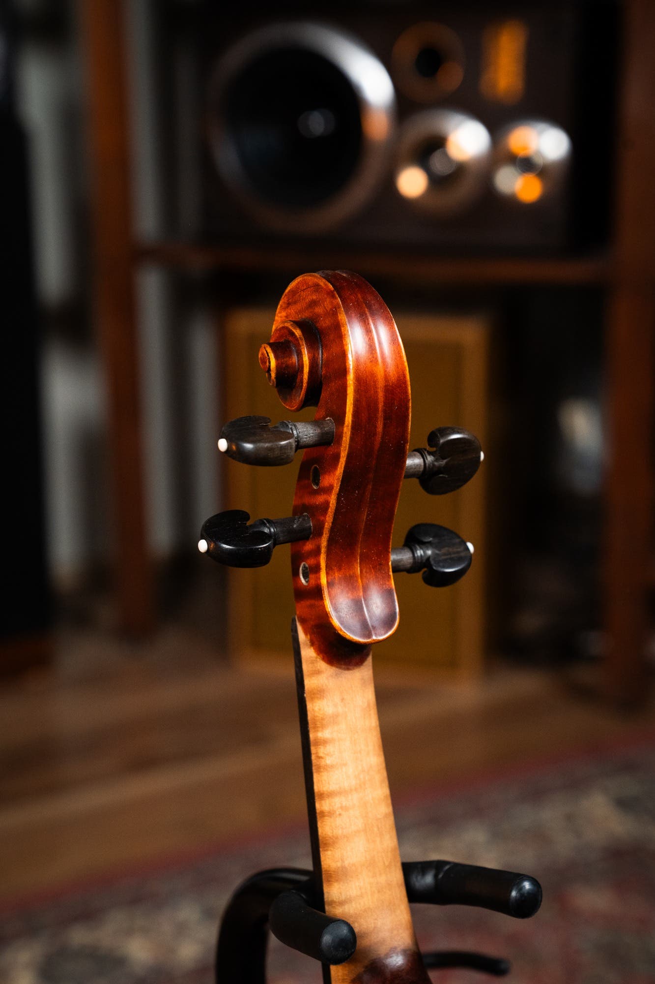 GLIGA 4/4 VASILE NO 5 VIOLIN PROFESSIONAL SETUP W/OPAL GOLD STRINGS (VIOLIN ONLY)