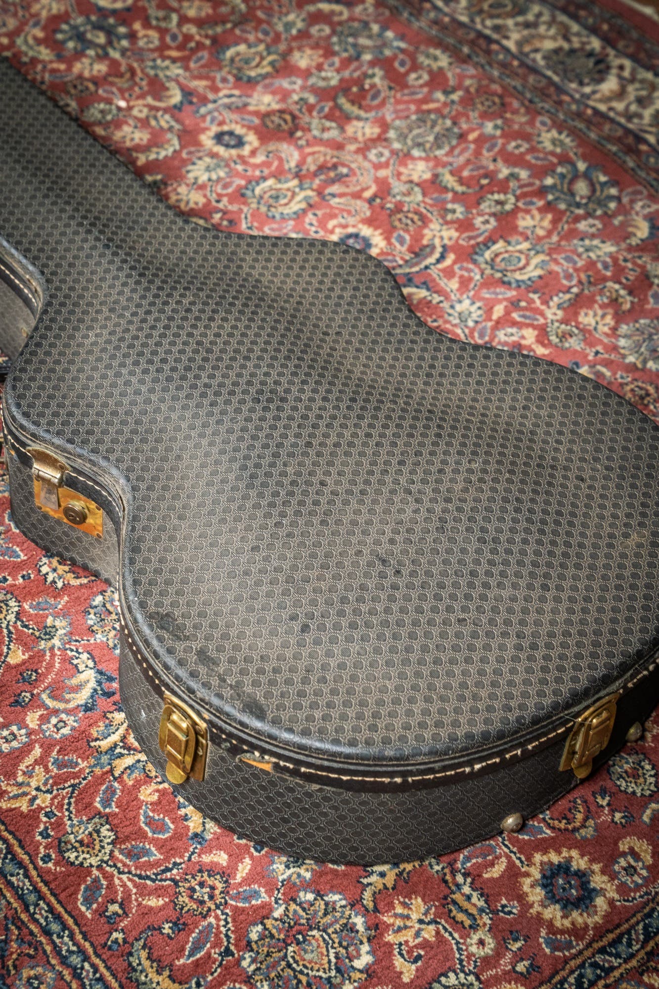 Gretsch 1972 White Falcon G6136 w/Case - Pre-Owned (Vintage)