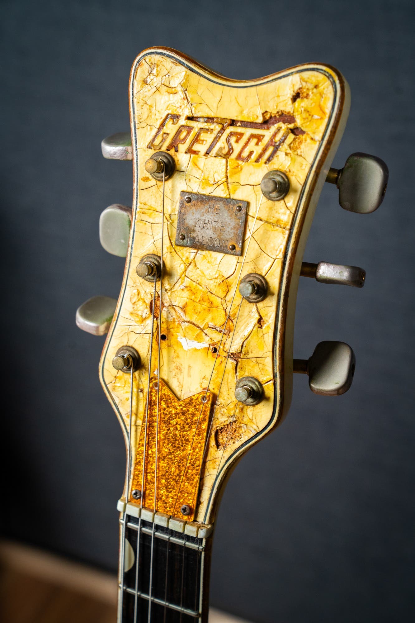 Gretsch 1972 White Falcon G6136 w/Case - Pre-Owned (Vintage)