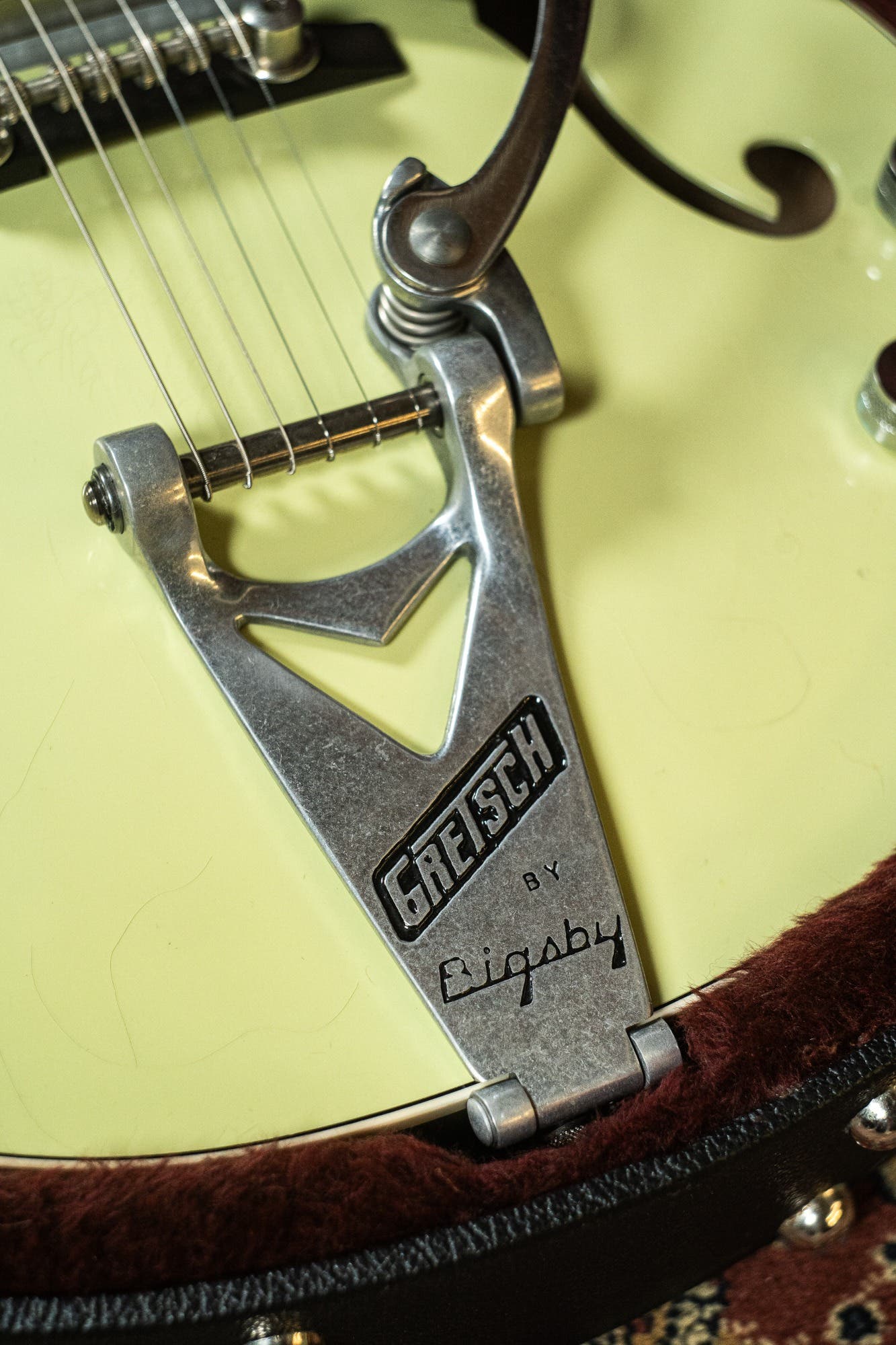 Gretsch USA G6118-R-CST Anniversary Relic Stephen Stern Masterbuilt - 2-Tone Smoke Green (#UC07030197) - Pre-Owned