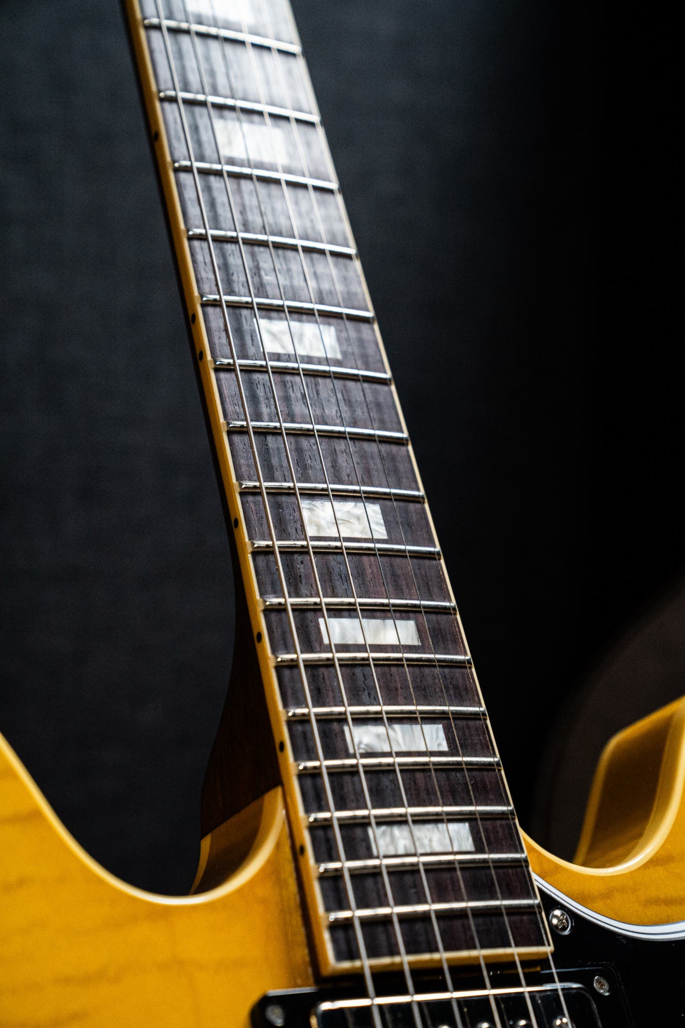 Heritage Guitars Custom Core Collection H-535 Electric Guitar w/Case - Antique Natural