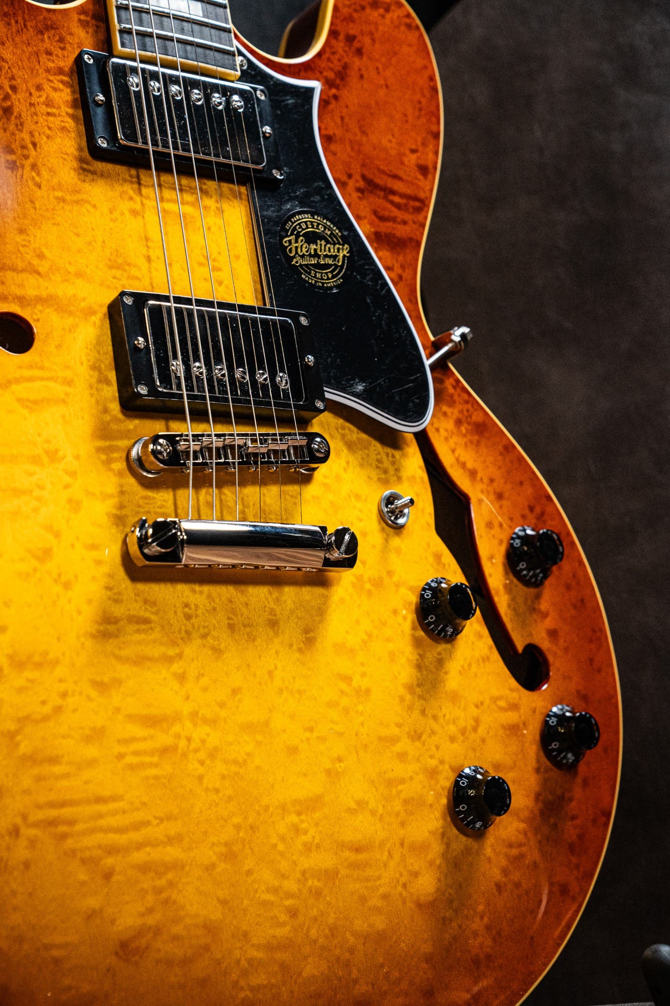 Heritage Custom Shop Core H-535 Blistered Maple Electric Guitar w/Case - Almond Sunburst