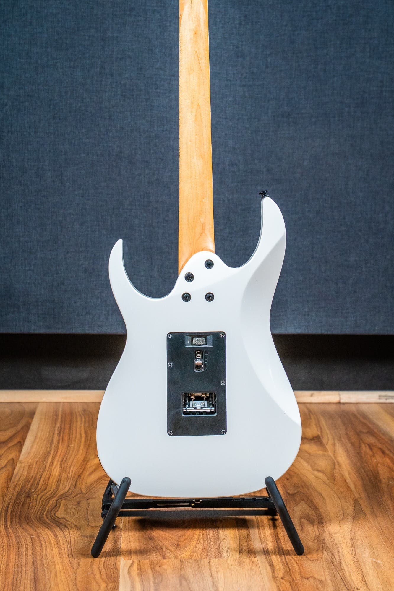 Ibanez RG350DXZ - White - Pre-Owned