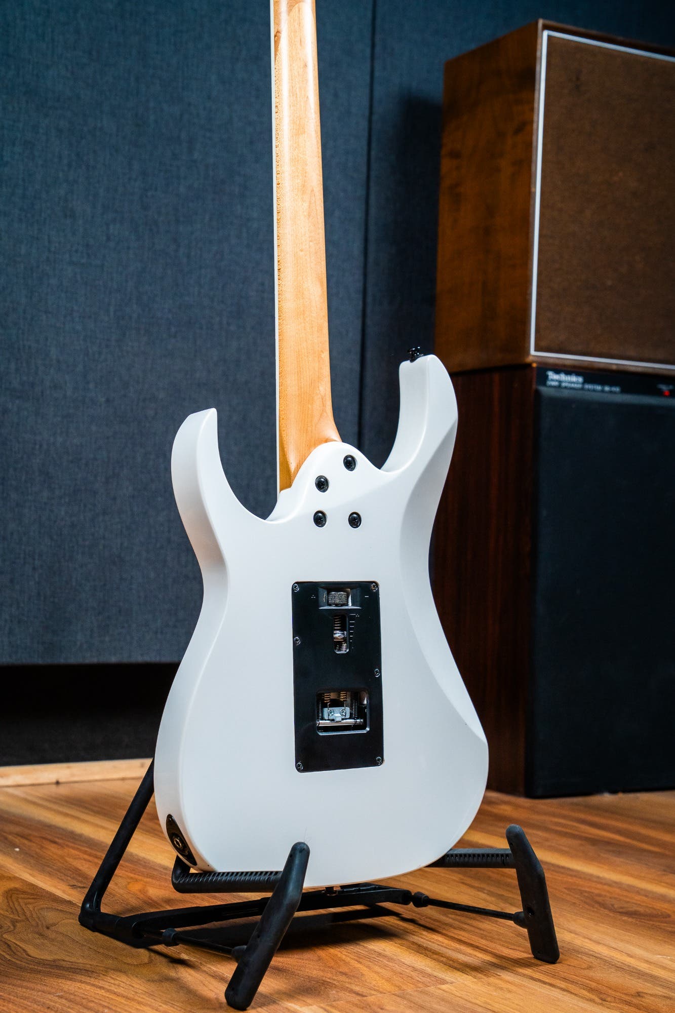 Ibanez RG350DXZ - White - Pre-Owned