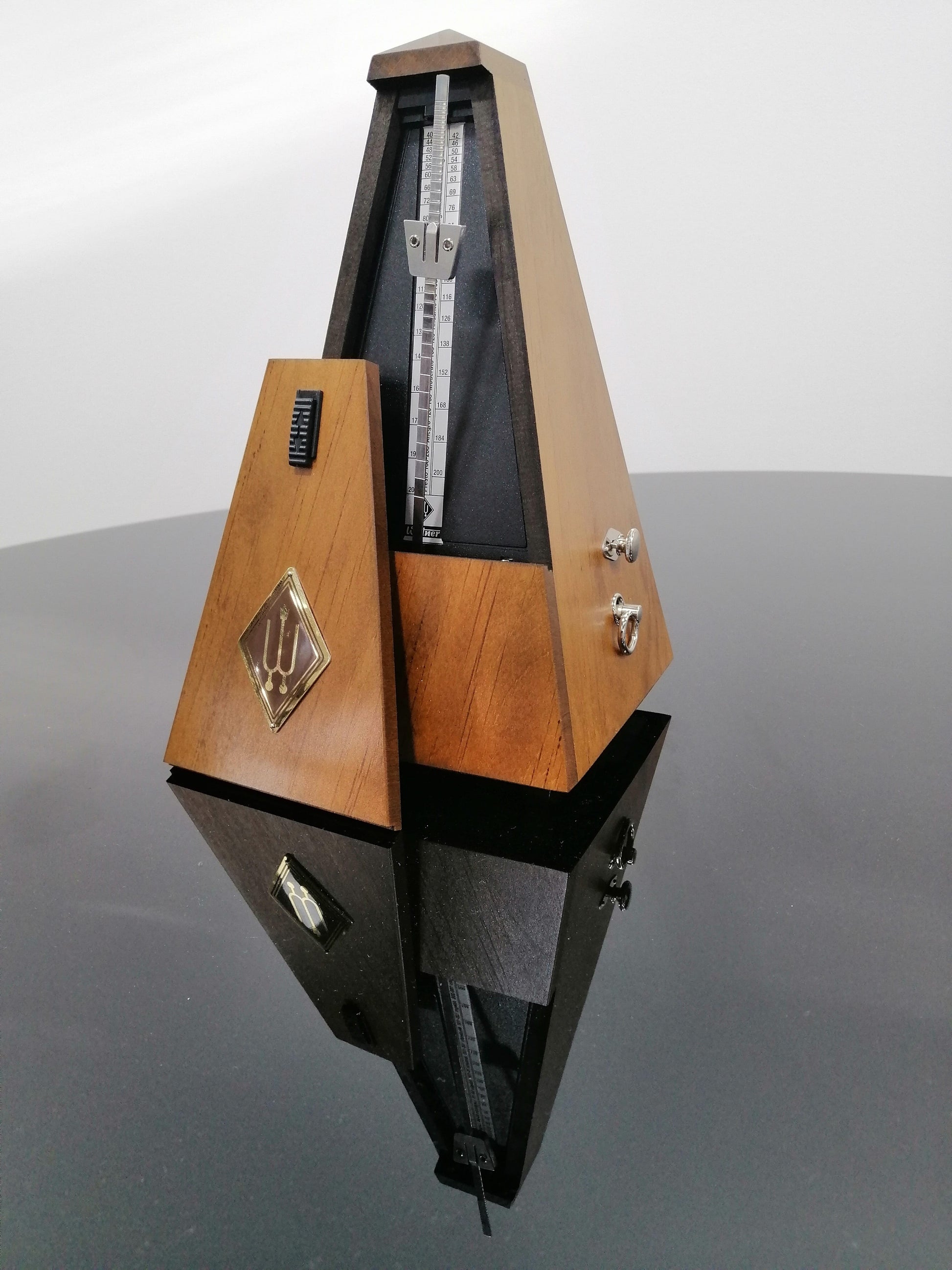 Wittner Metronome - Wood - Matte Walnut (813M)