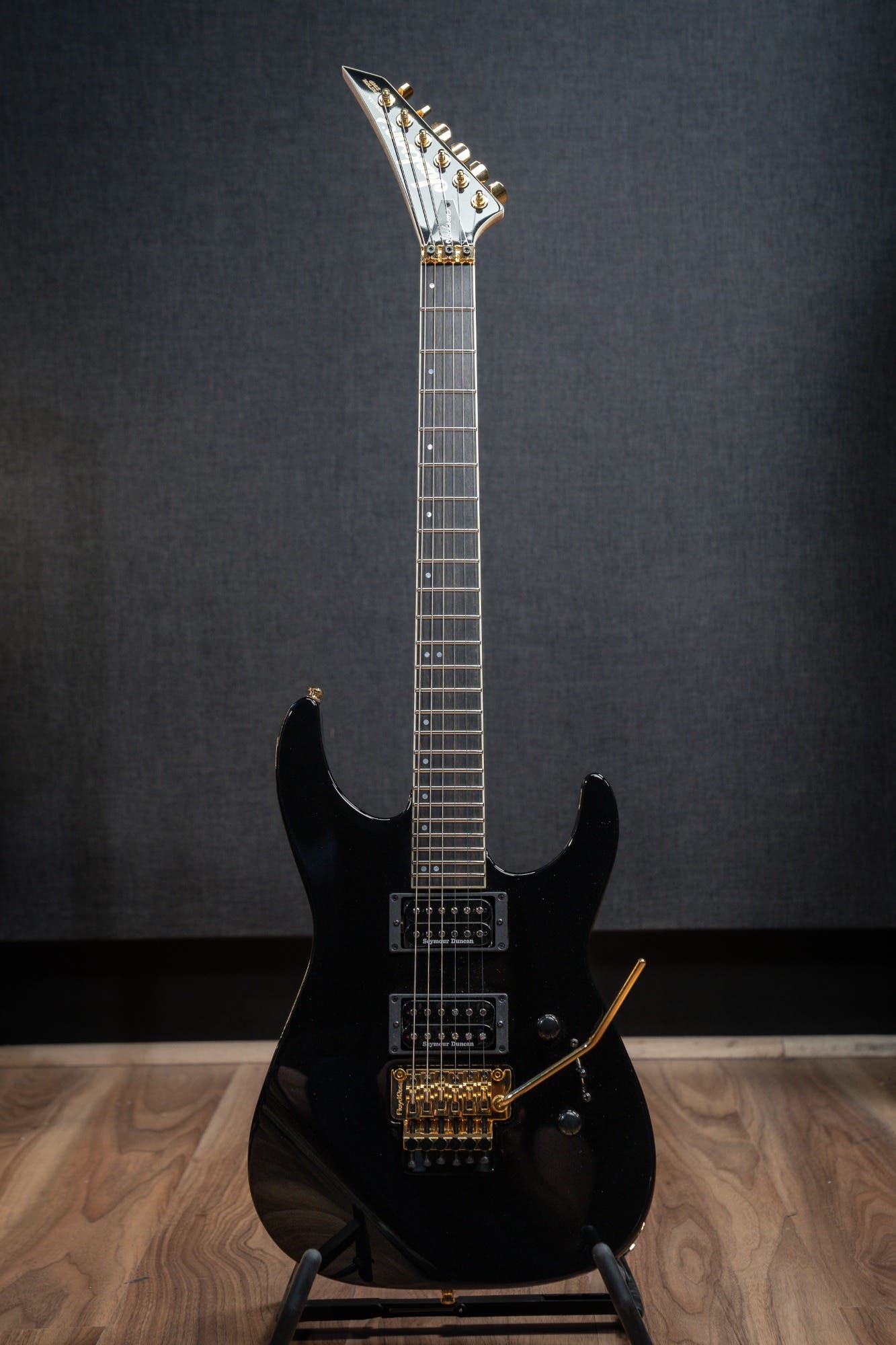 Jackson Custom Shop DK 2H FR Electric Guitar - Black