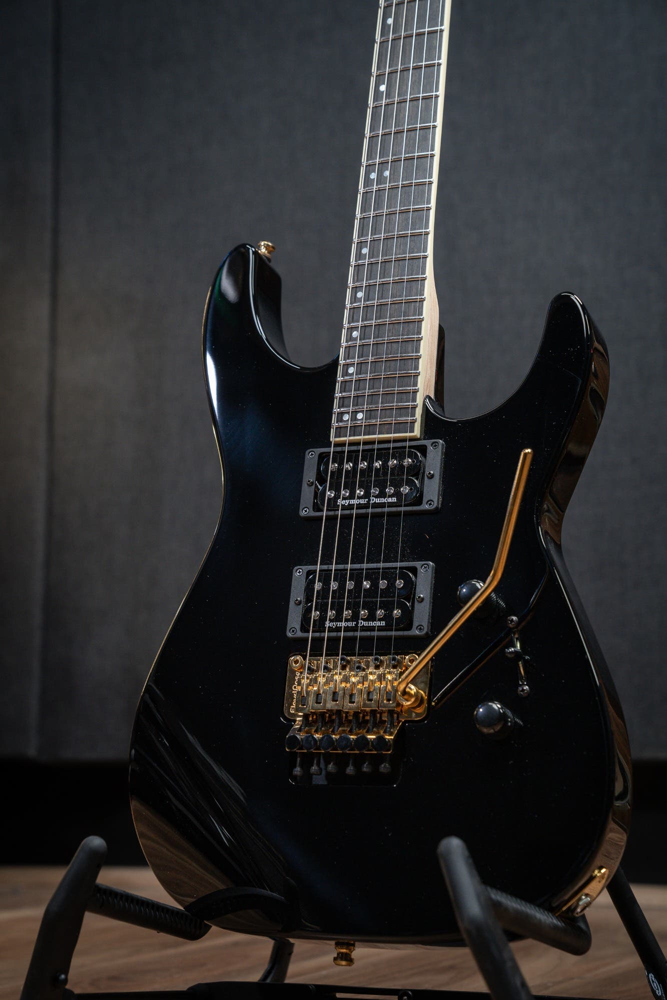 Jackson Custom Shop DK 2H FR Electric Guitar - Black