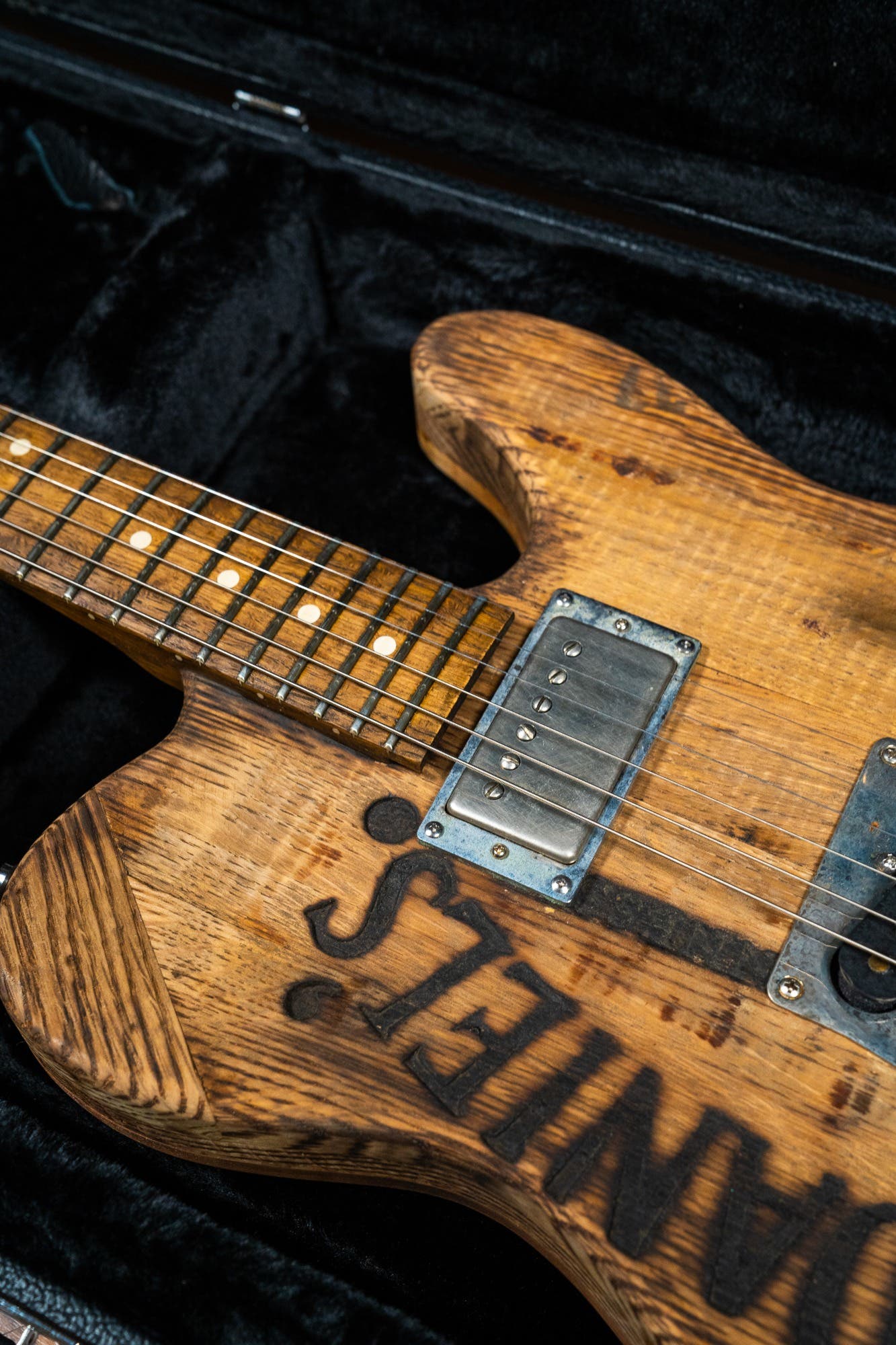 Justin Johnson Signature Guitar w/Bigsby + Gator Case - Whiskey Barrel Jack Daniels - Pre-Owned