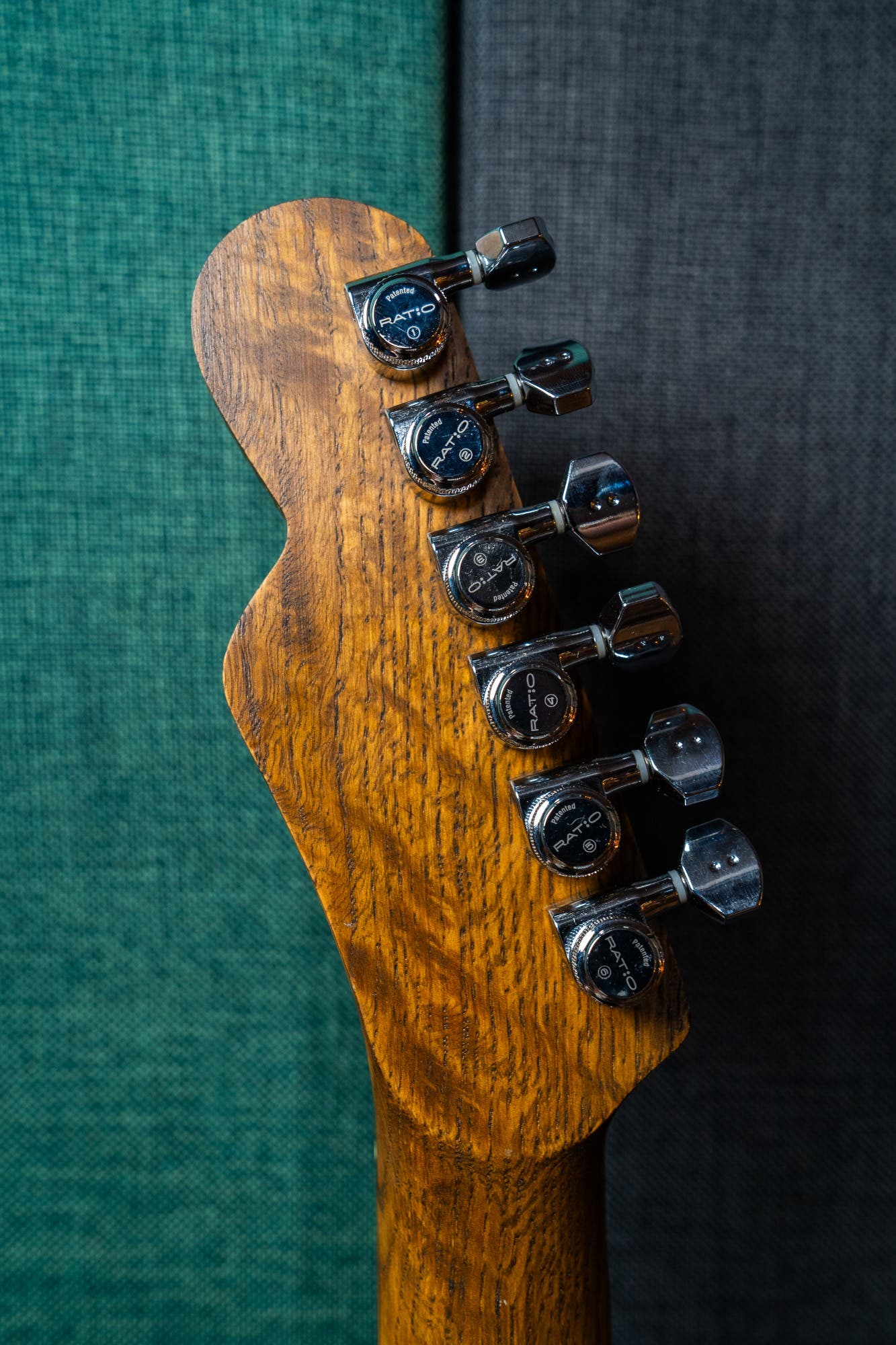 Justin Johnson Signature Guitar w/Bigsby + Gator Case - Whiskey Barrel Jack Daniels - Pre-Owned