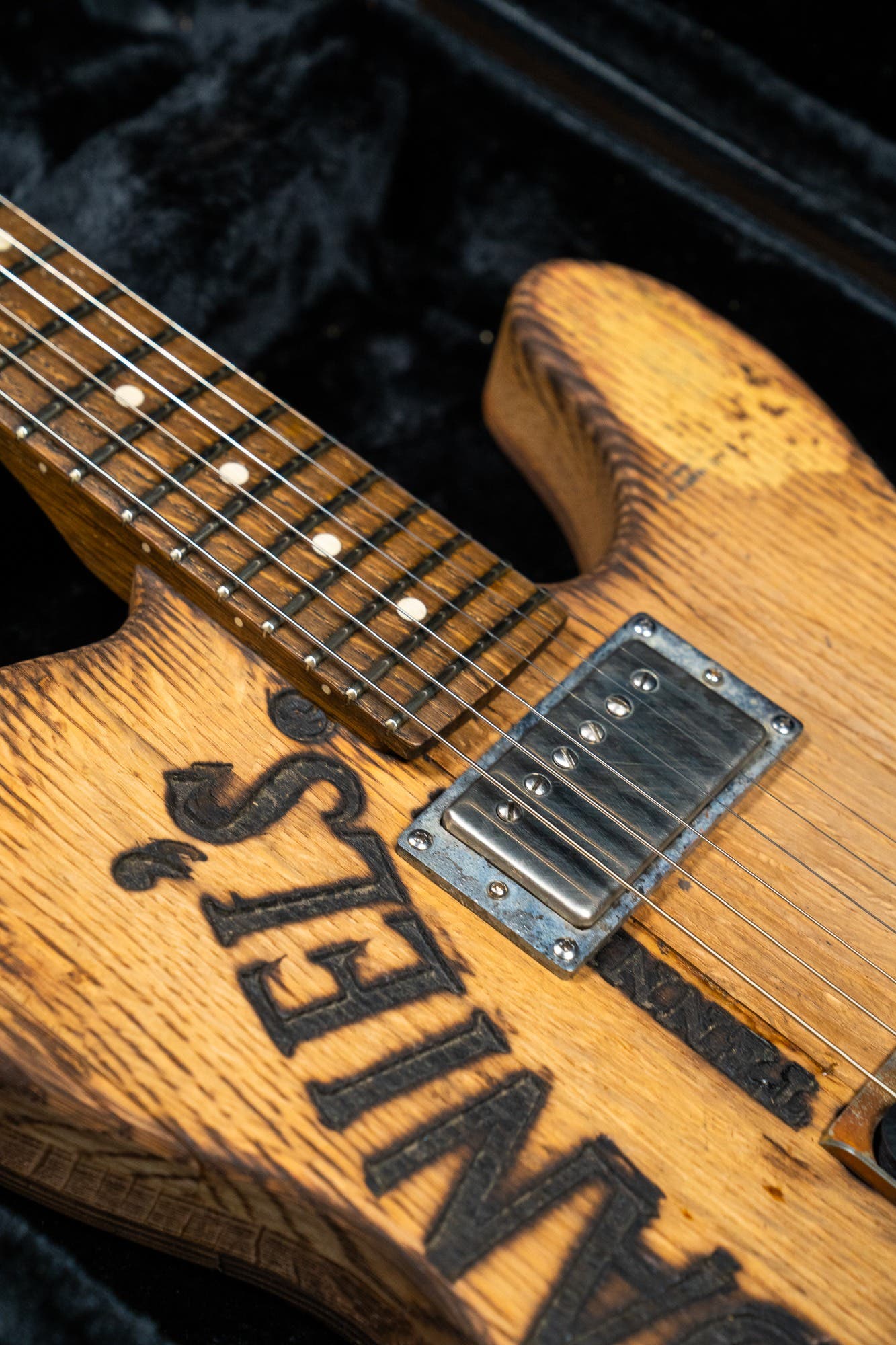 Justin Johnson Signature Guitar + Gator Case - Whiskey Barrel Jack Daniels (Stencil) - Pre-Owned