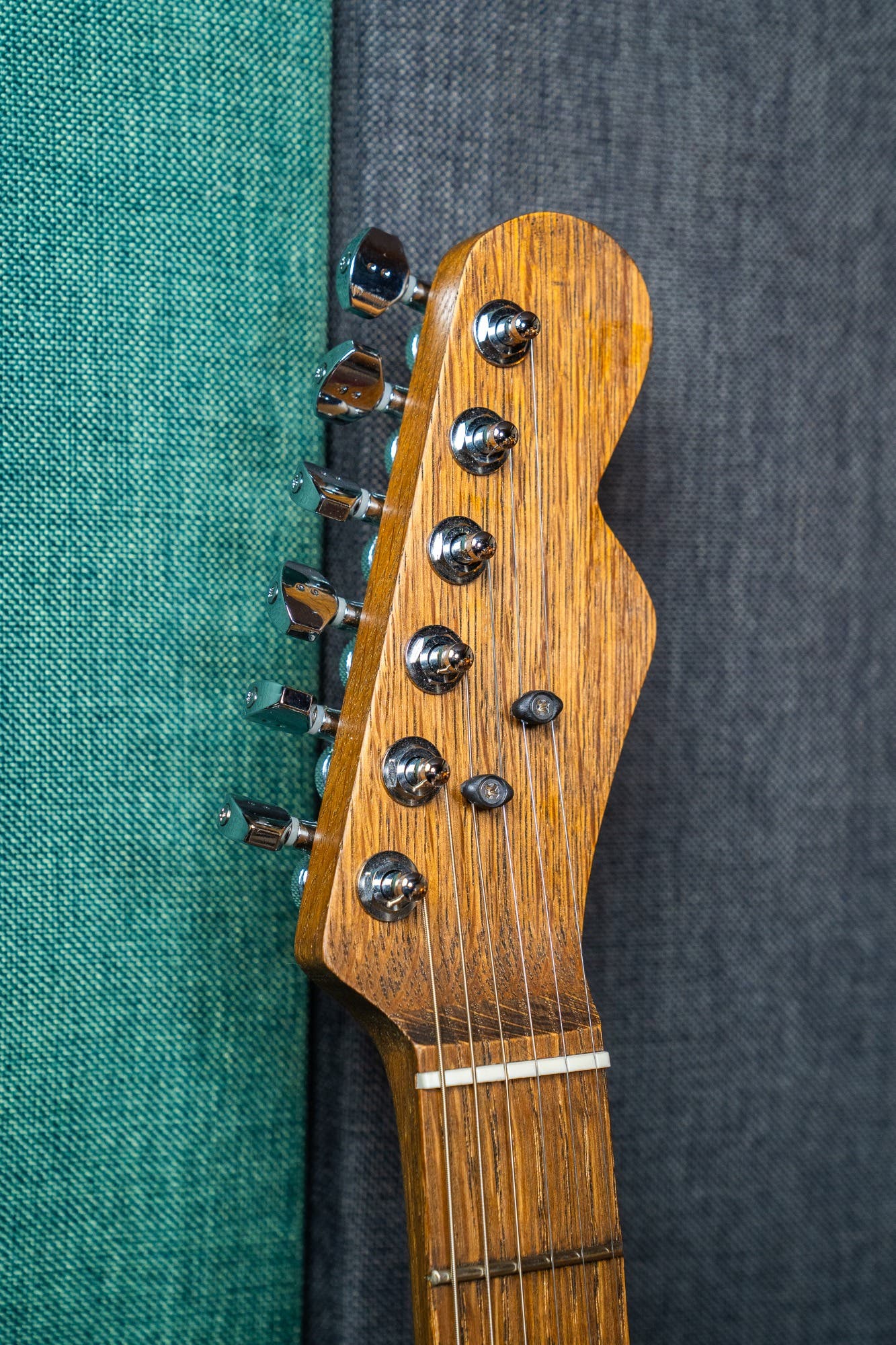 Justin Johnson Signature Guitar + Gator Case - Whiskey Barrel Jack Daniels (Stencil) - Pre-Owned