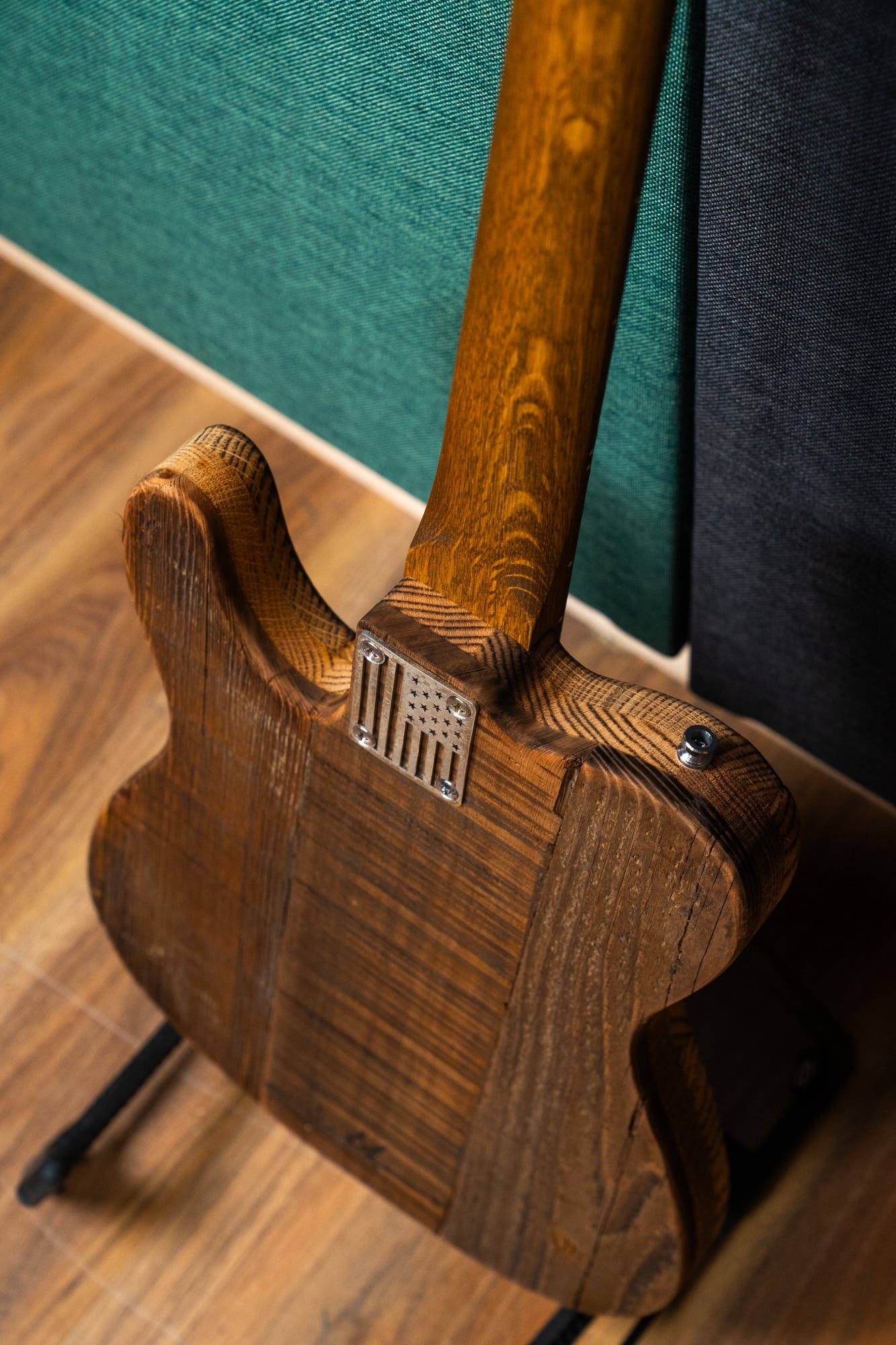 Justin Johnson Signature Guitar + Gator Case - Whiskey Barrel Jack Daniels (Stencil) - Pre-Owned