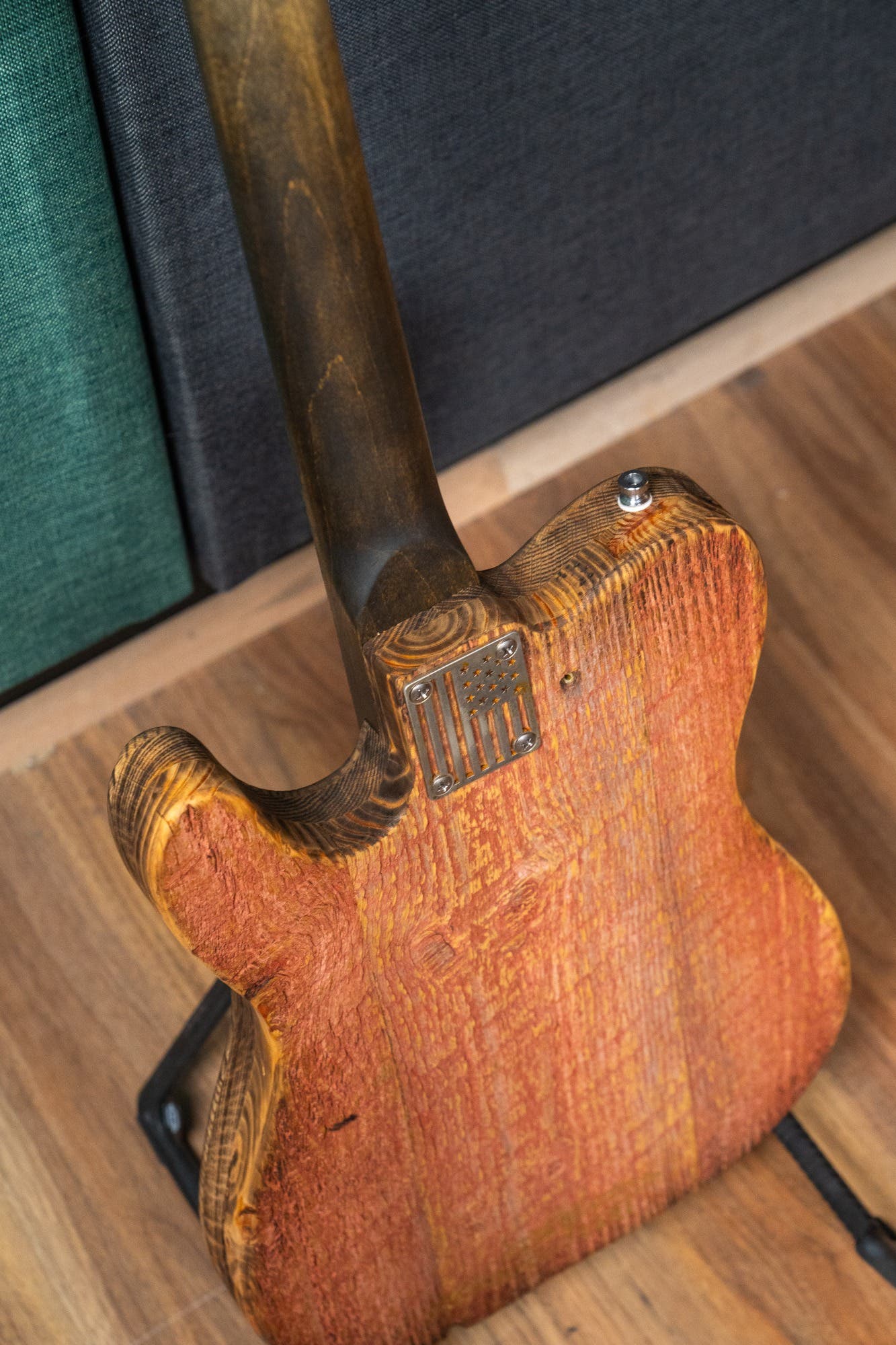 Justin Johnson Signature Guitar + Gator Case - Whiskey Barrel Jack Daniels (2021) - Pre-Owned