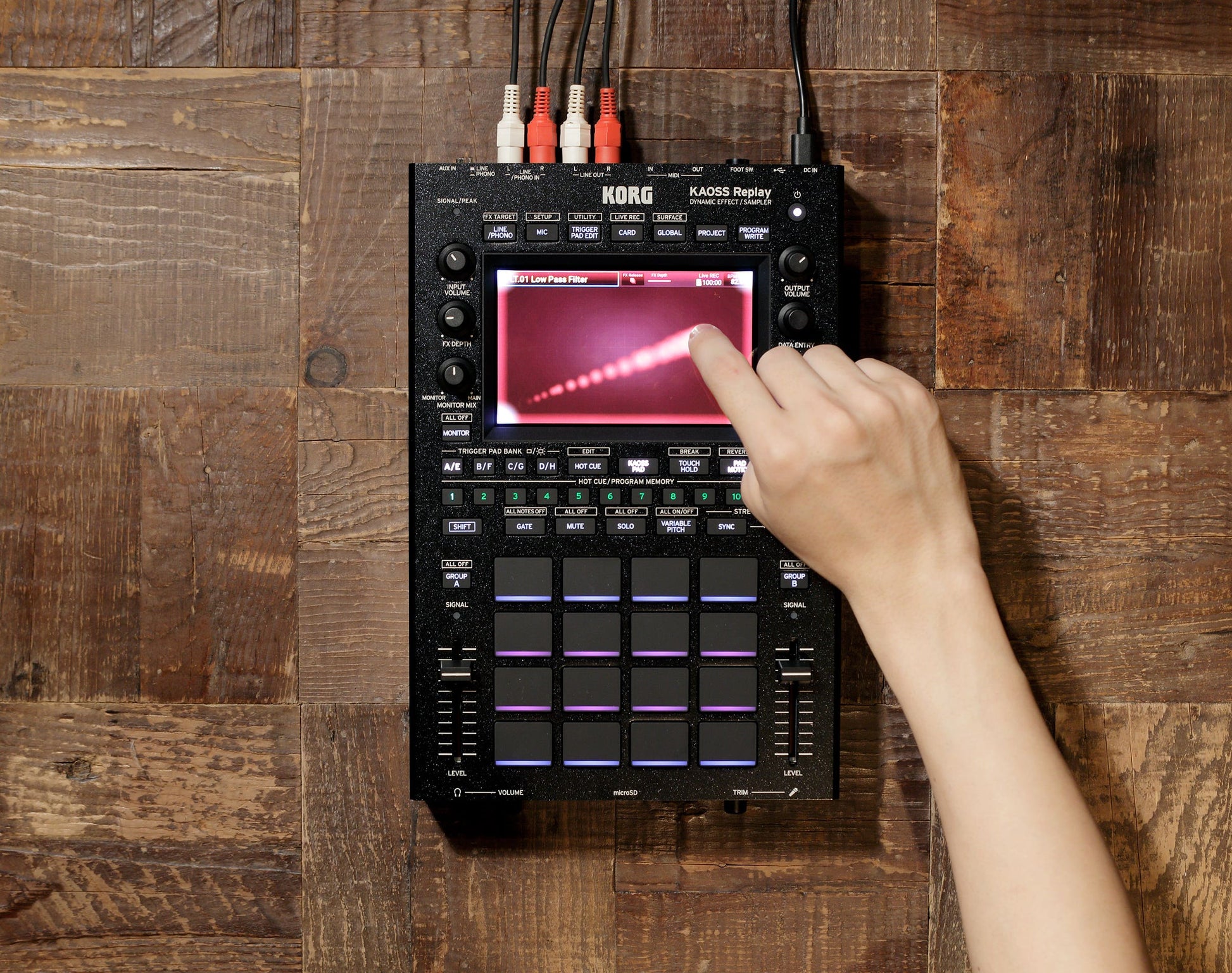 Korg Kaoss Replay Dynamic Effect + Performance Sampler