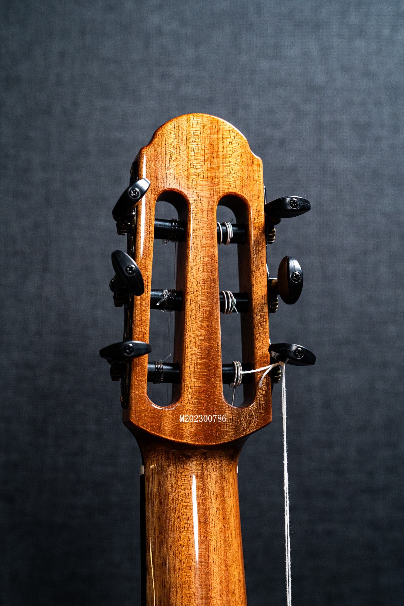 Katoh Hispania Chambered Solidbody Nylon String Guitar w/Bag - Natural