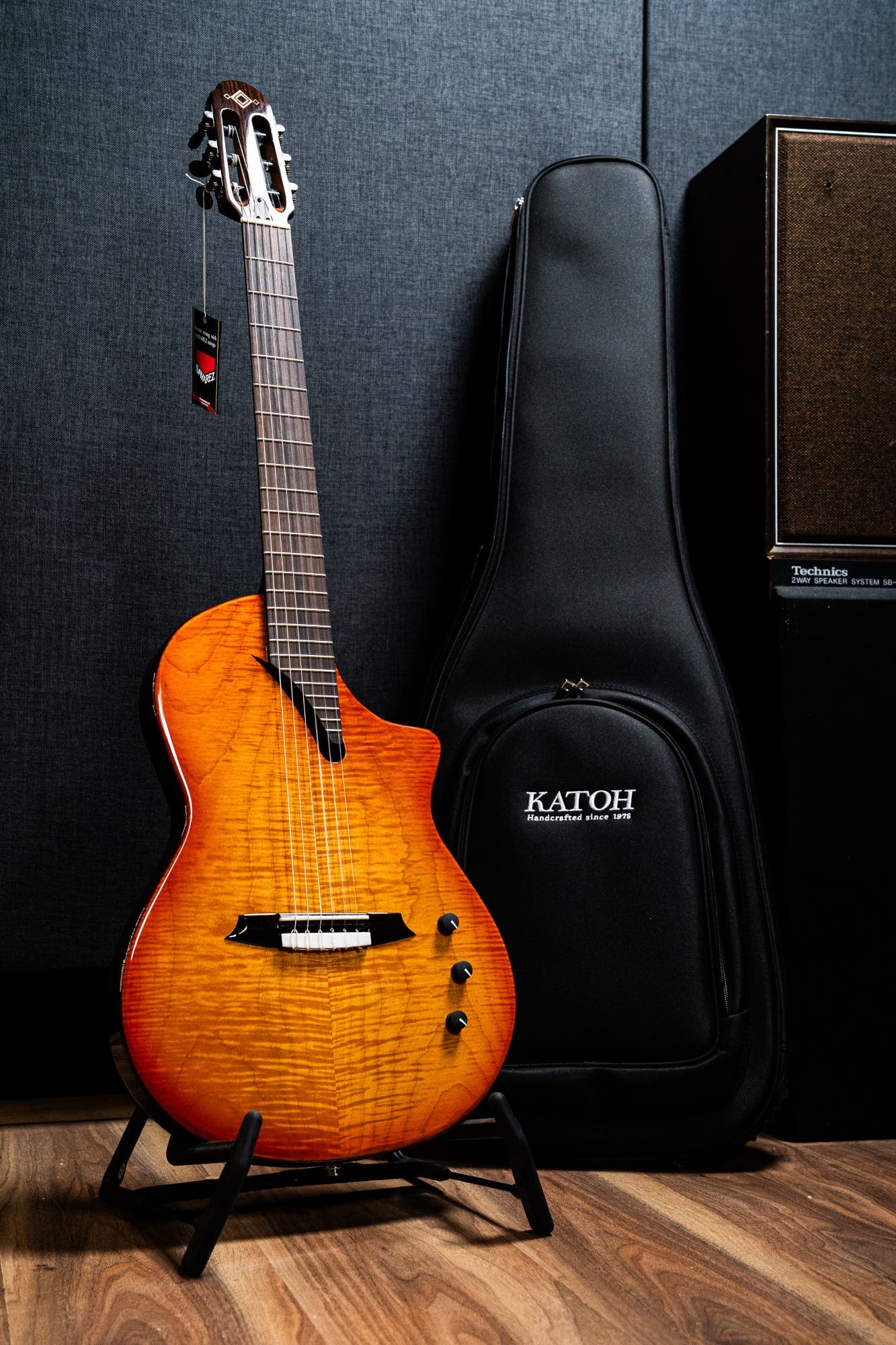 Katoh Hispania Chambered Solidbody Nylon String Guitar w/Bag - Sunburst