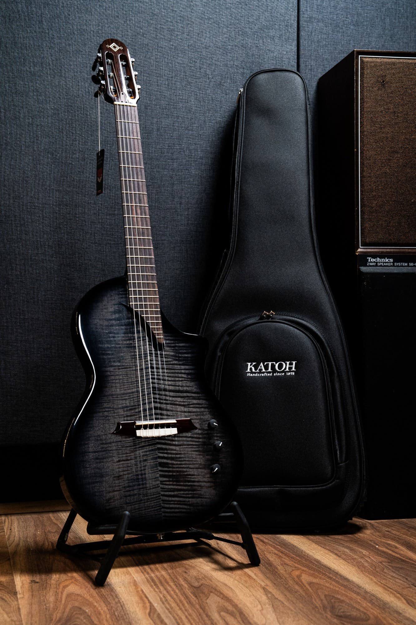 Katoh Hispania Chambered Solidbody Nylon String Guitar w/Bag - Trans Black