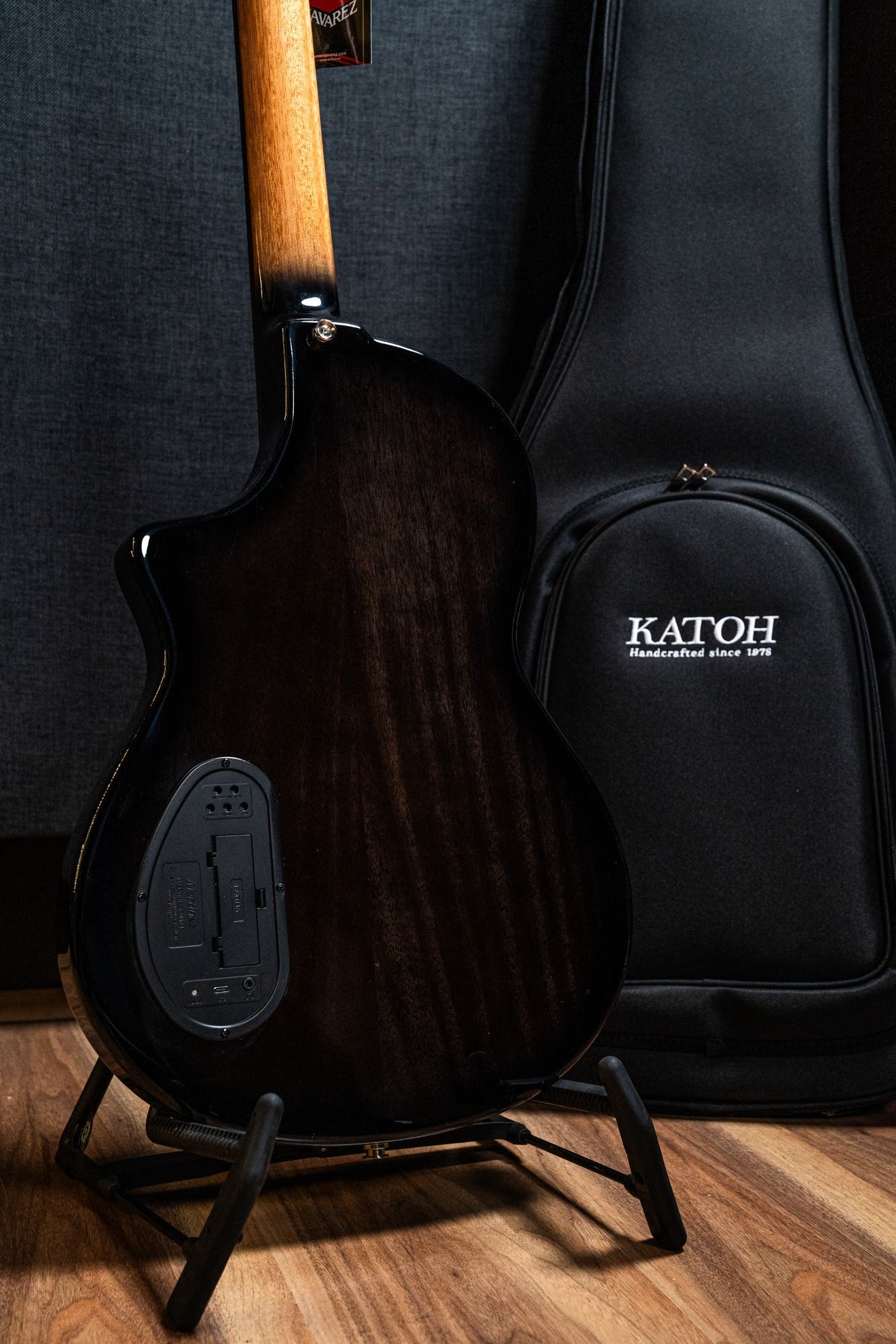 Katoh Hispania Chambered Solidbody Nylon String Guitar w/Bag - Trans Black