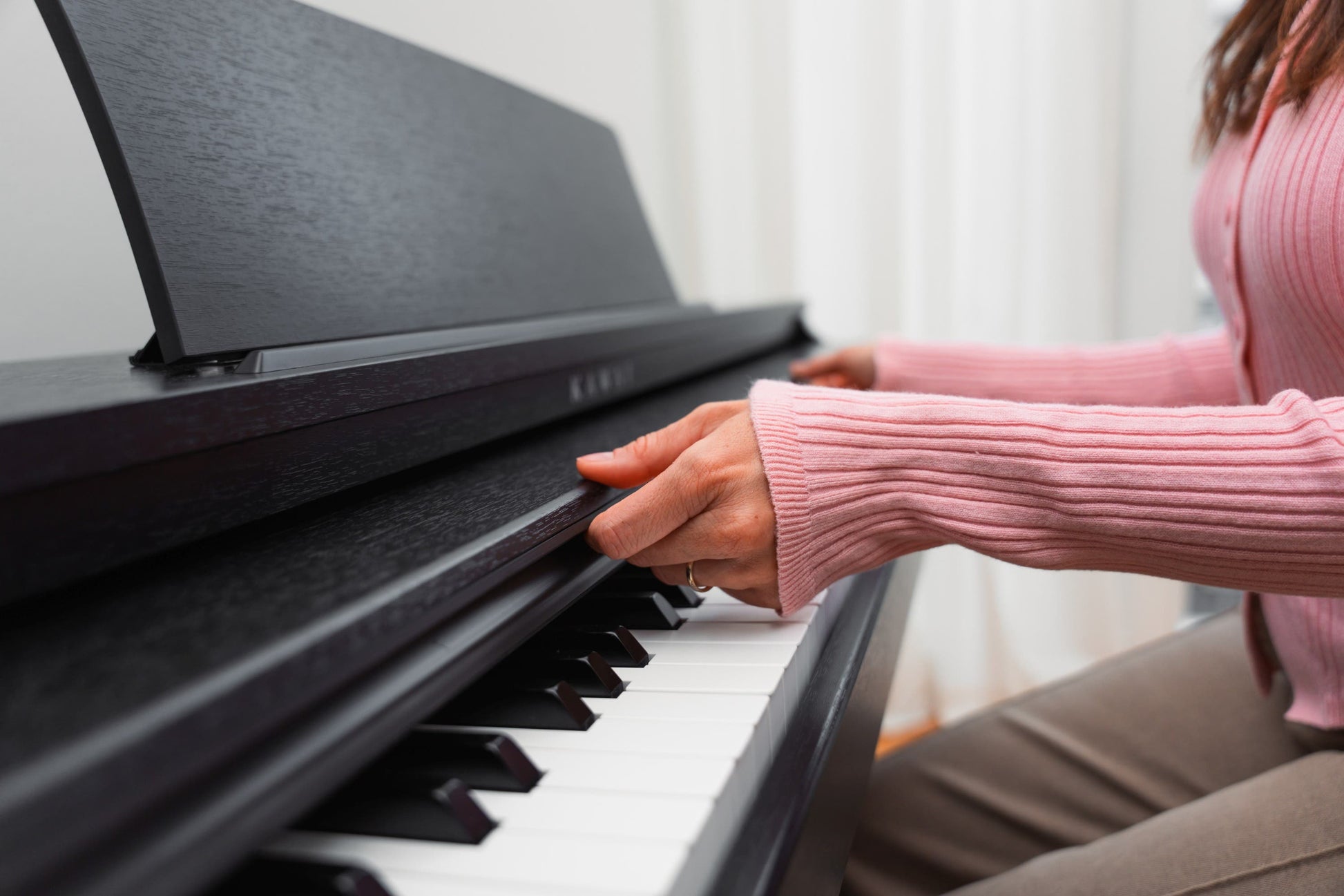 Kawai CX202WS Digital Piano w/Matching Bench - White Satin