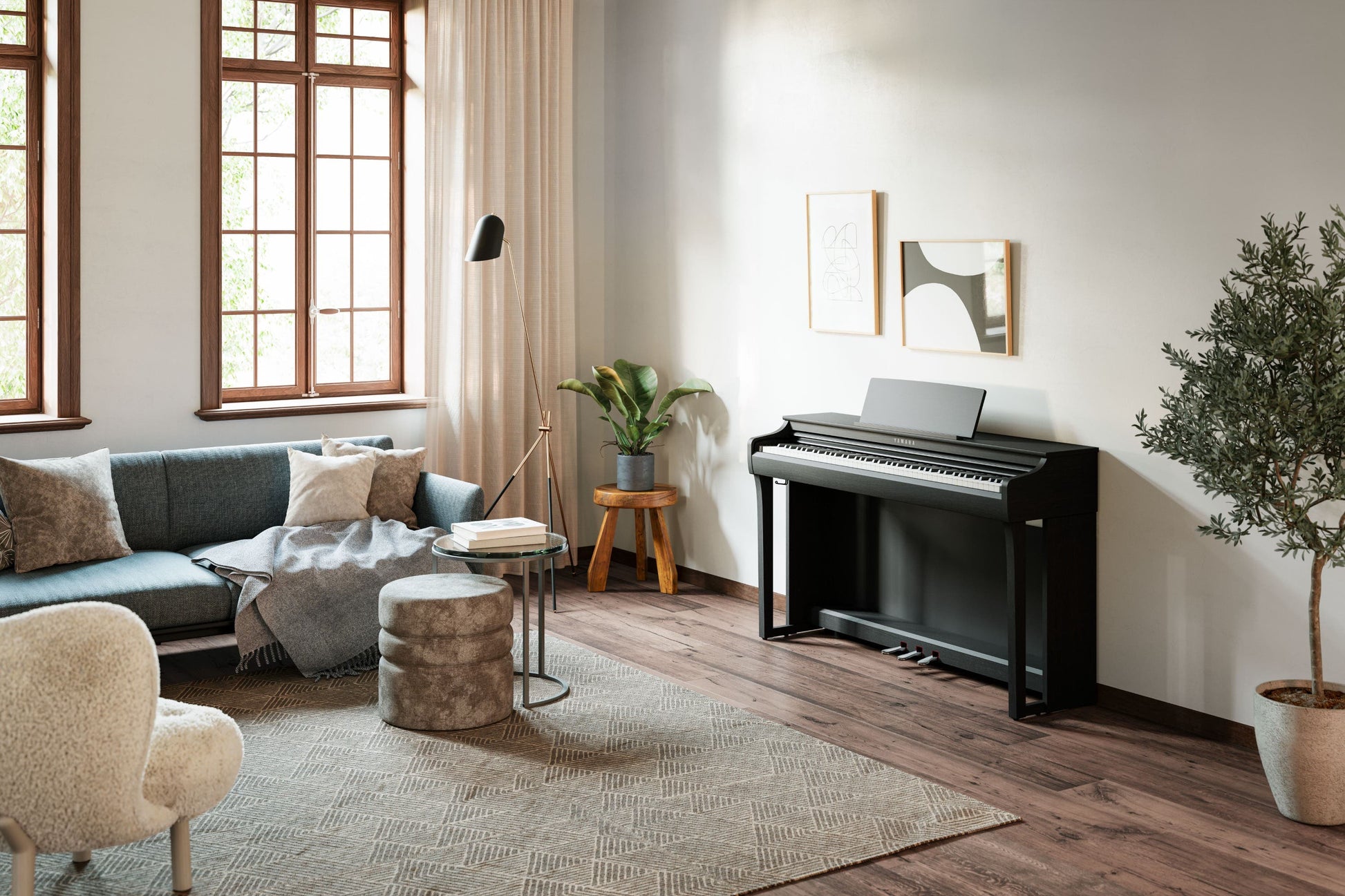 Yamaha CLP825B Clavinova Digital Piano - Black Finish