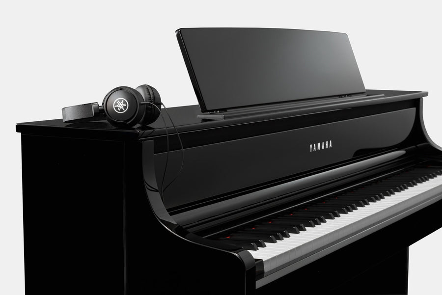 Yamaha CLP875PE Clavinova Digital Piano - Polished Ebony Finish