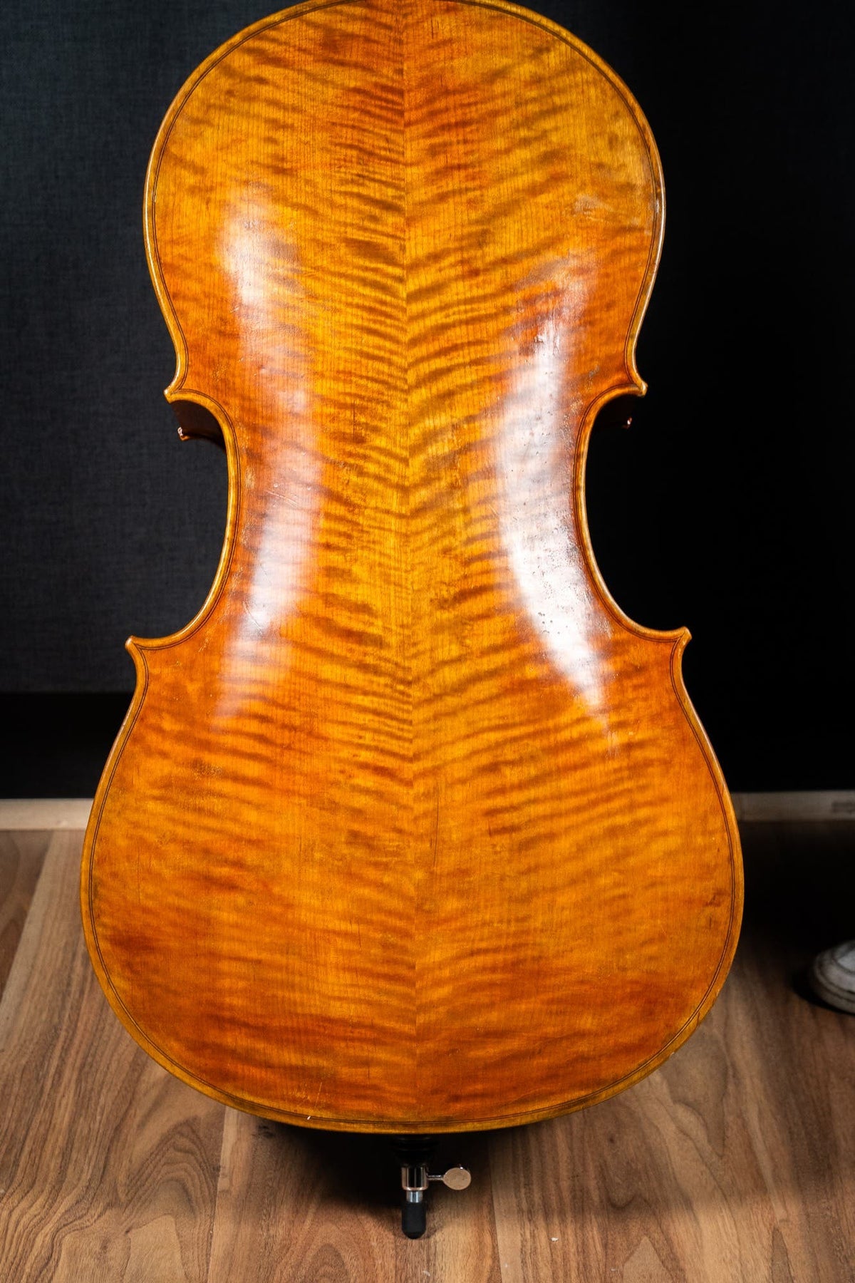 Makers II 4/4 Cello w/Subtle Antiquing - Fully Set Up W/Jargar Strings (Instrument Only)